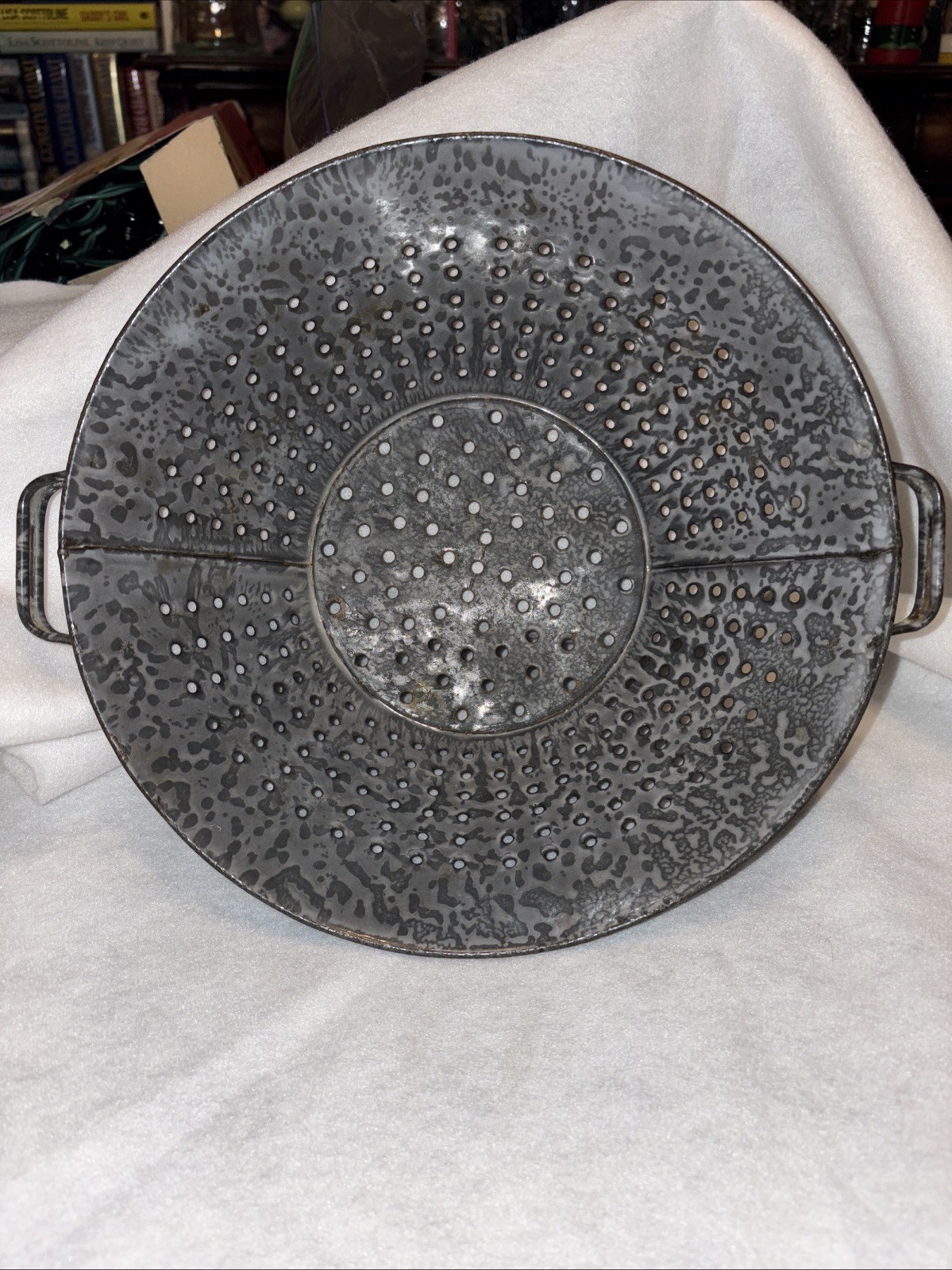 Antique Gray Graniteware Colander 11”