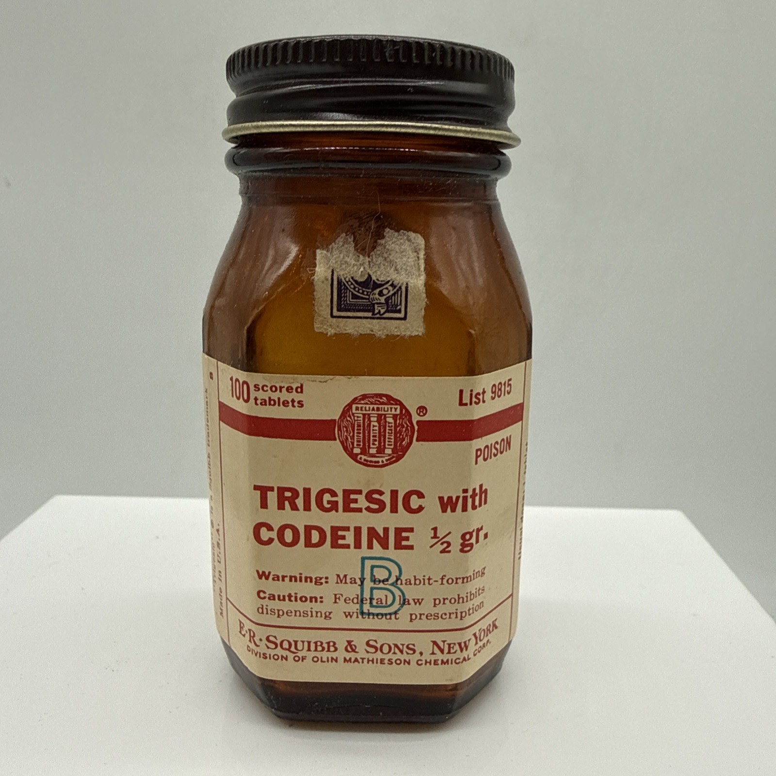 Vintage E.R. Squibb & Sobs Trigesic w/ Codeine 100 Tablet Bottle Empty USA