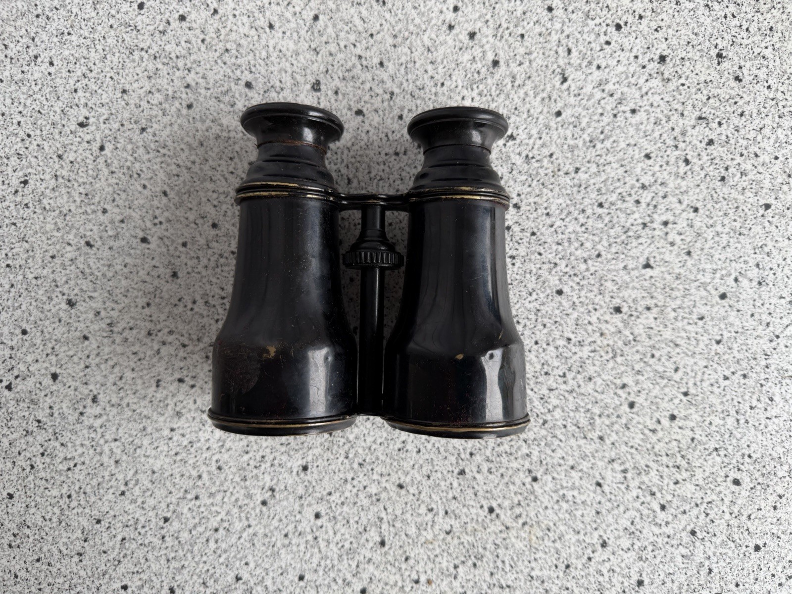 VTG French Field/ Opera Binoculars with a brass body and a dark overlay w/ Case