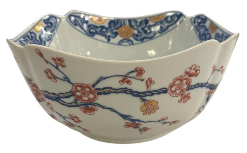 MMA MOTTAHEDEH IMARI SCROLL LARGE SQUARE BOWL