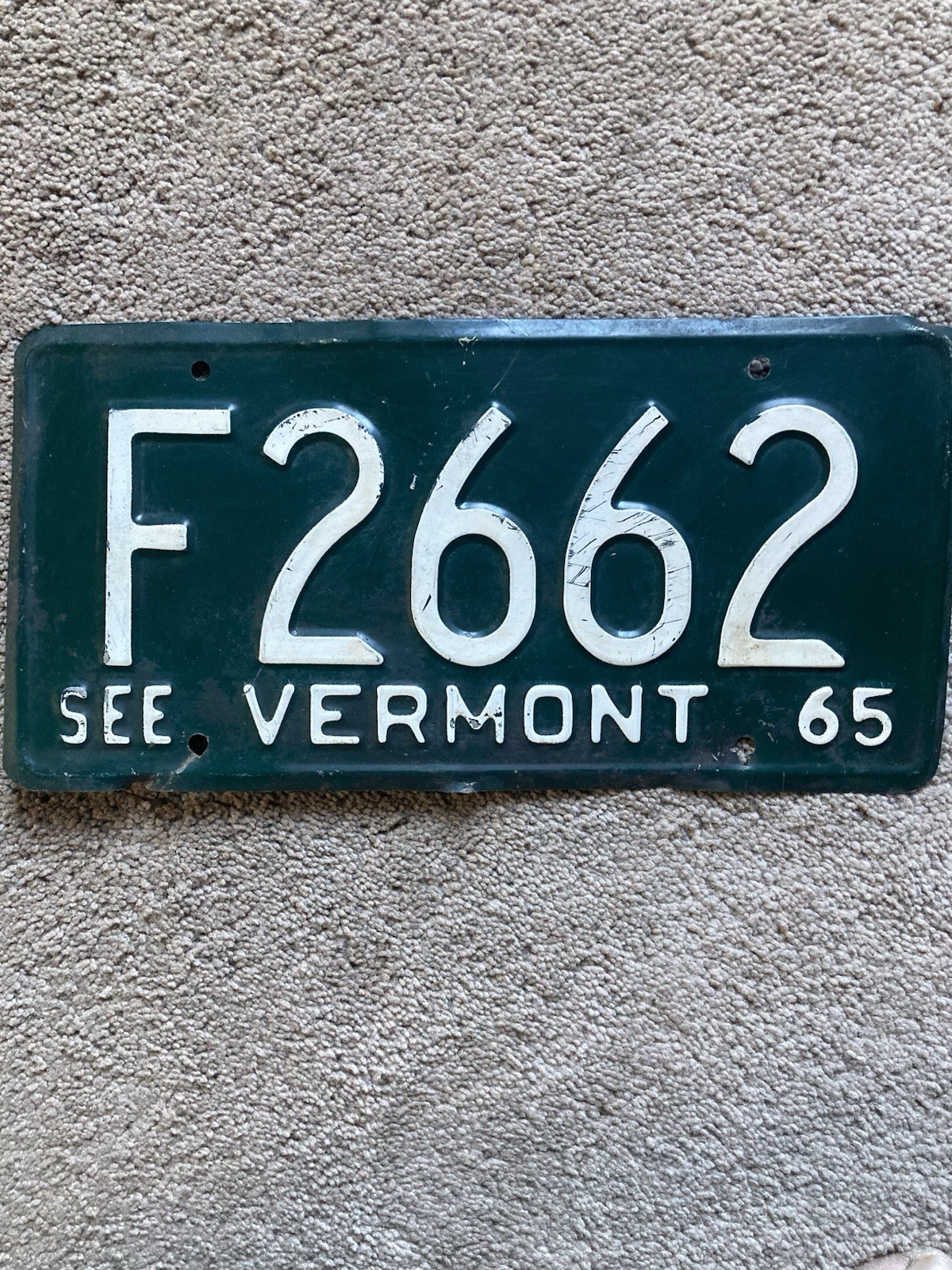 1965 Vermont License Plate - F 2662 - Nice