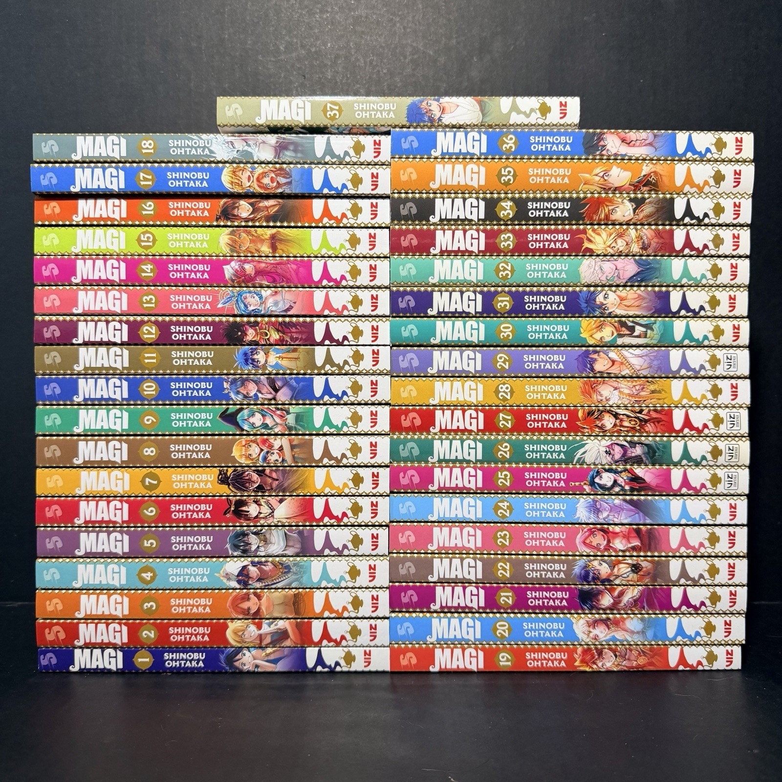 Magi The Labyrinth of Magic Manga Volumes 1-37 English New Authentic Viz Media