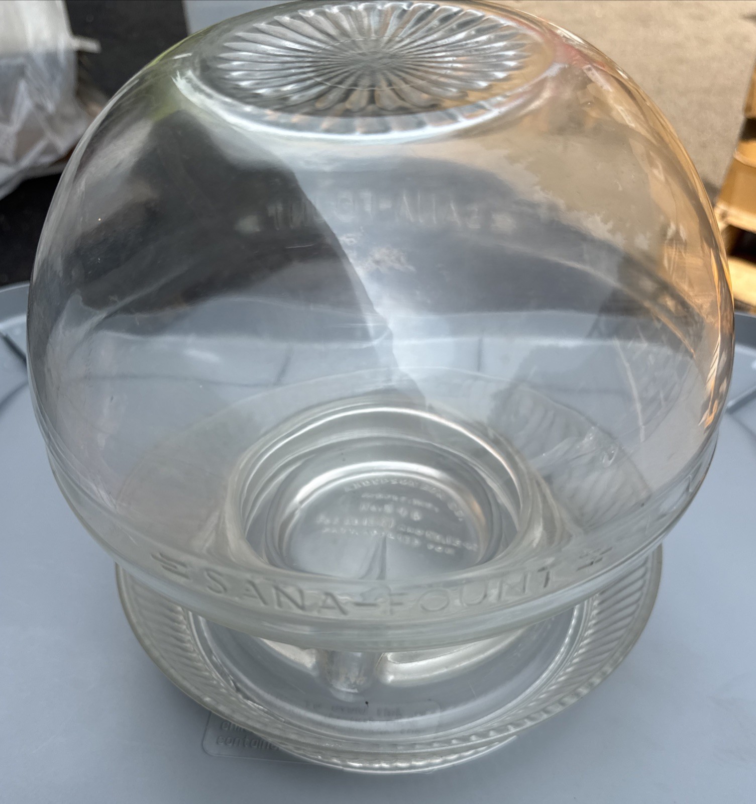 Vintage Sana-Fount Glass Poultry Chicken Waterer Anderson Box Co, No. 540 Base
