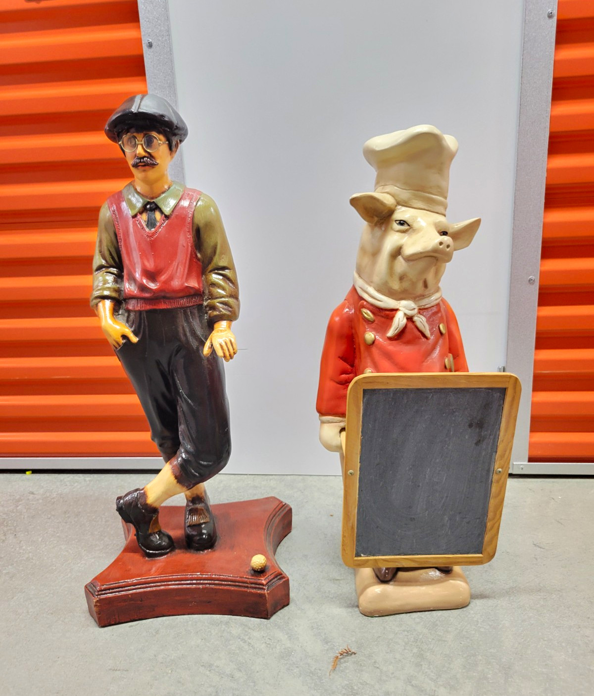 2pc Painted Resin Chef Figurines Set Man & Pig with Chalkboard Sign Multicolor