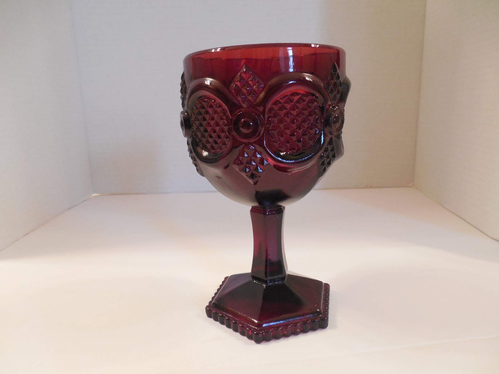 VINTAGE AVON RUBY RED CAPE COD 6 INCH GOBLET 