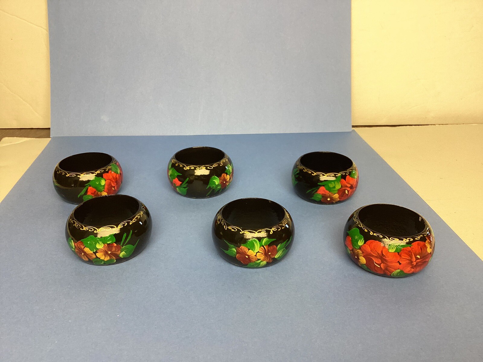 Handpainted black lacquer napkin rings