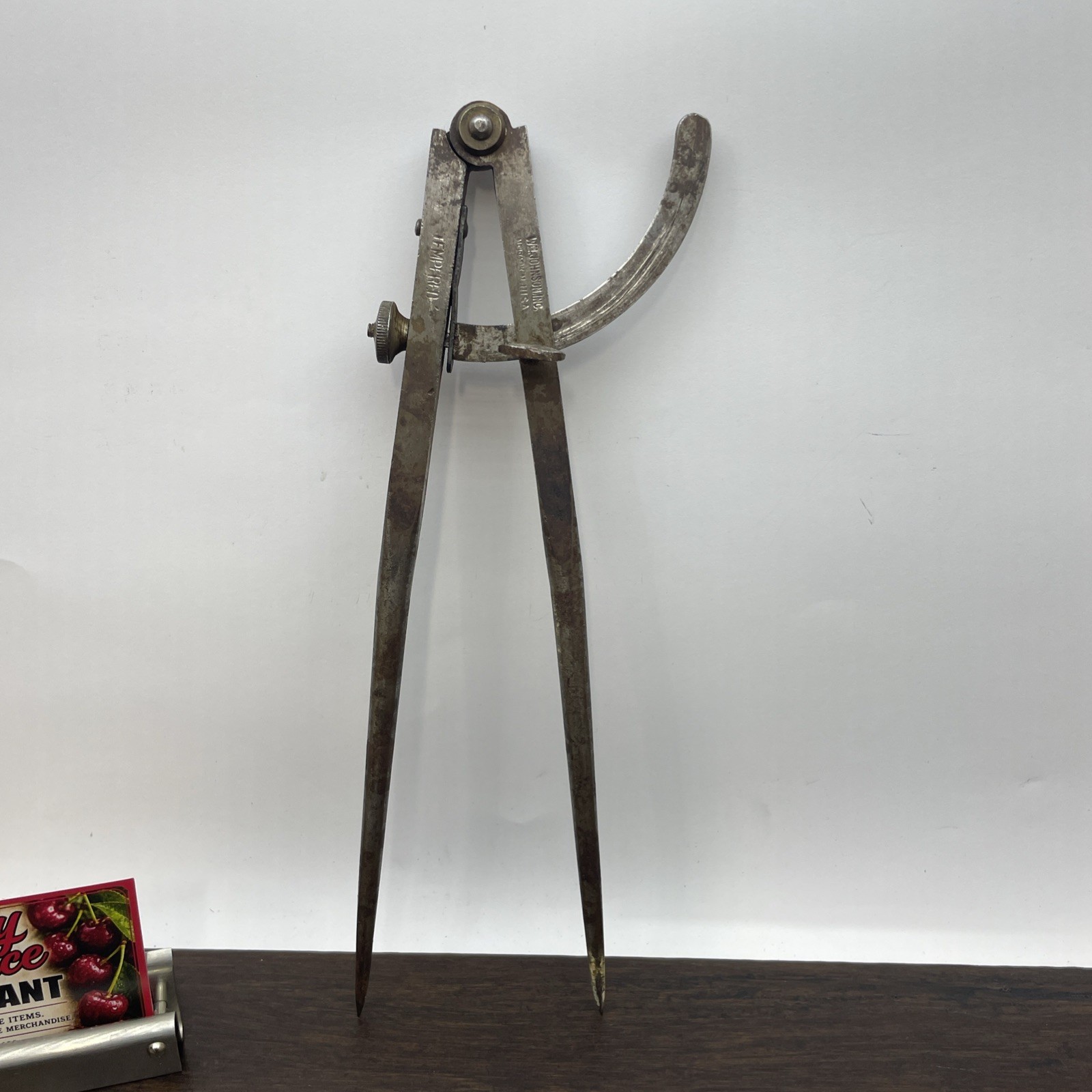 Vintage WM JOHNSON Machinist 9.5”DIVIDERS Compass METAL Locking SCRIBE Newark NJ