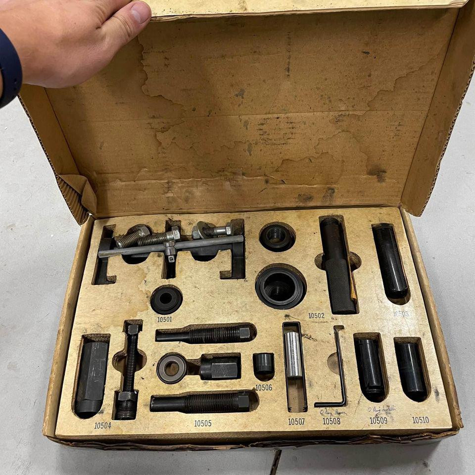 VTG Hinckley Myers Co Auto Air Conditioner Service Products Tool Set C-62 - LHN