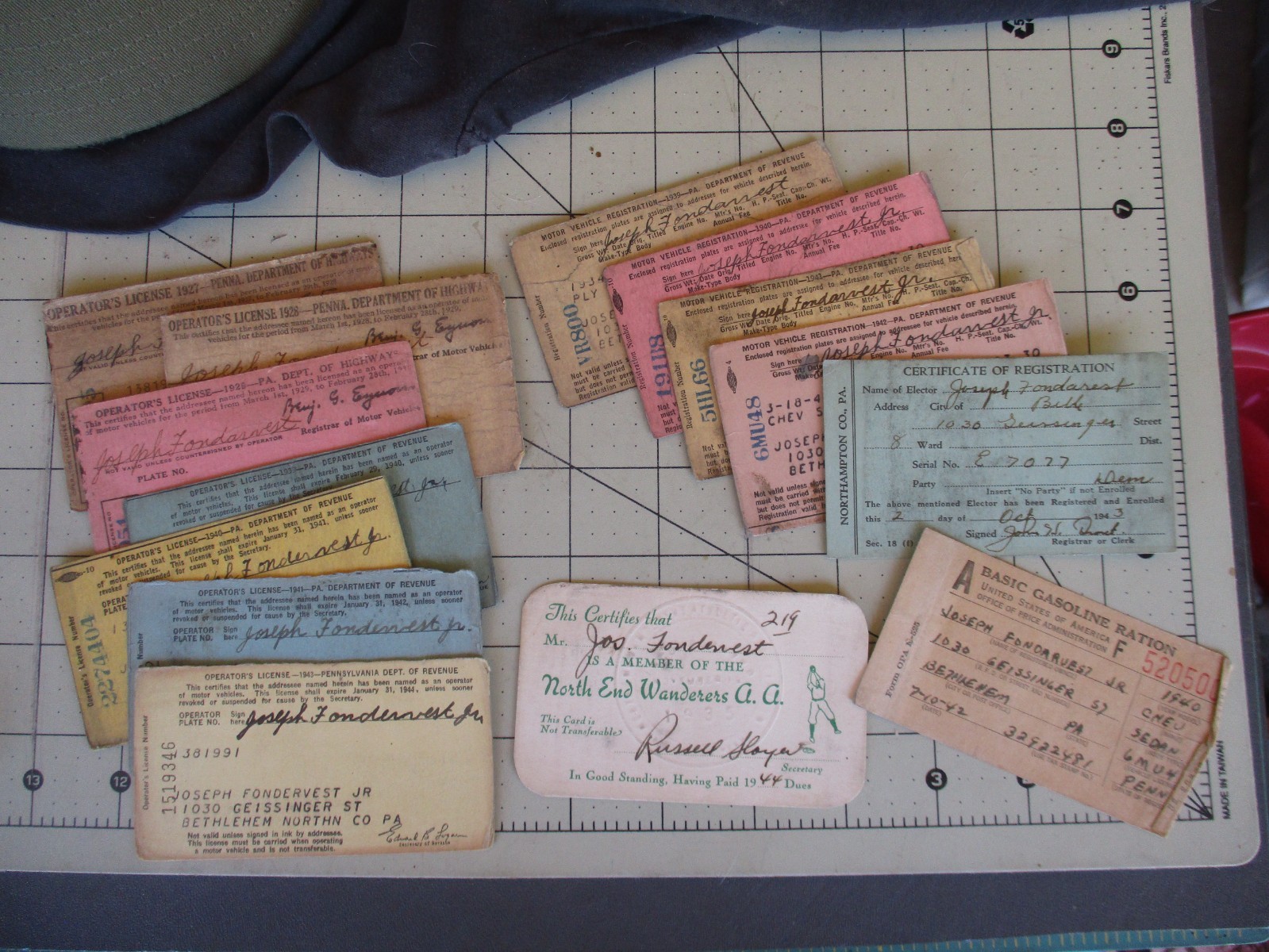 Vtg 1920s 30s 40s Drivers Licenses & Vehicle Registration Cards, BETHLEHEM PA Vtg 1920s 30s 40s Drivers Licenses & Vehicle Registration Cards, BETHLEHEM PA