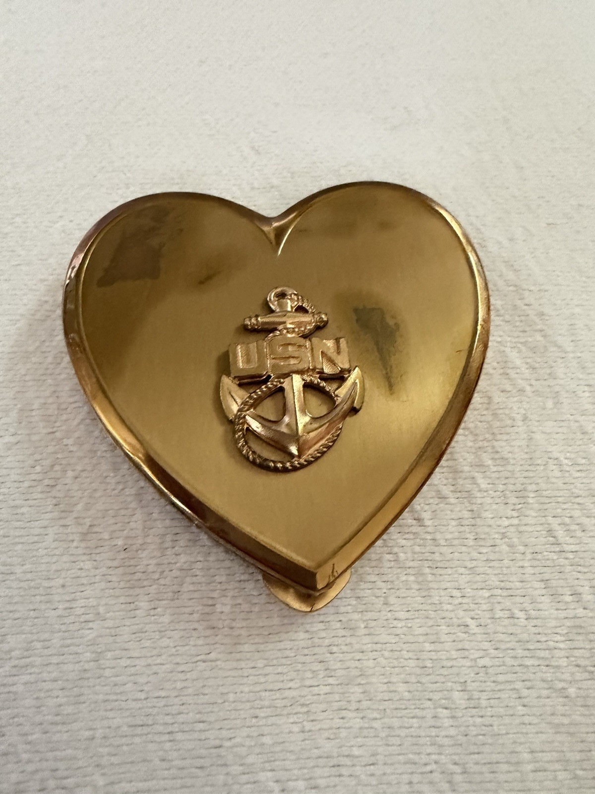 VTG 1940s WWII USN Sweetheart Heart Powder Compact - Unused Condition-Superb USA VTG 1940s WWII USN Sweetheart Heart Powder Compact - Unused Condition-Superb USA