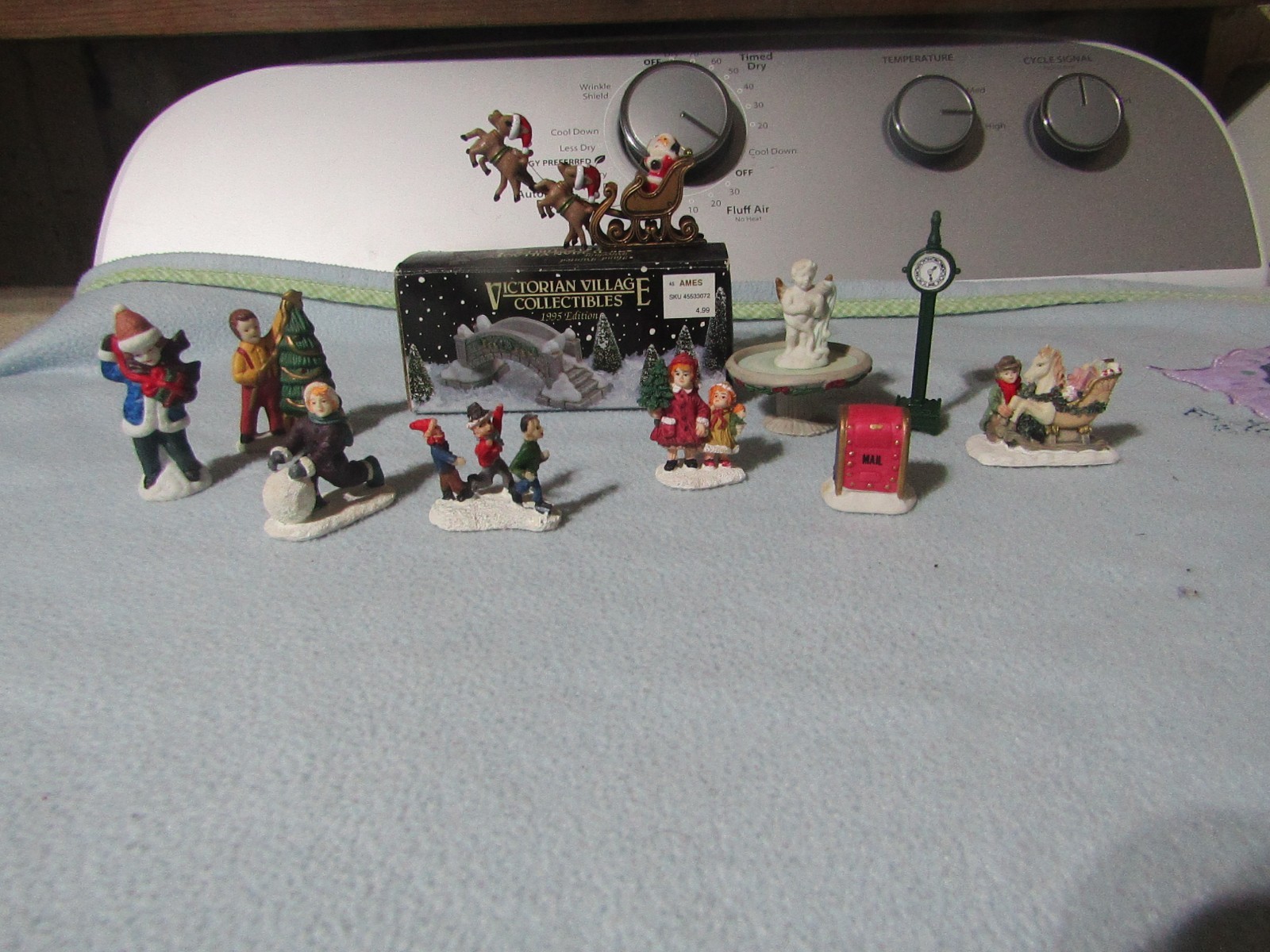 Village Collectibles Lot of 11 Accessories