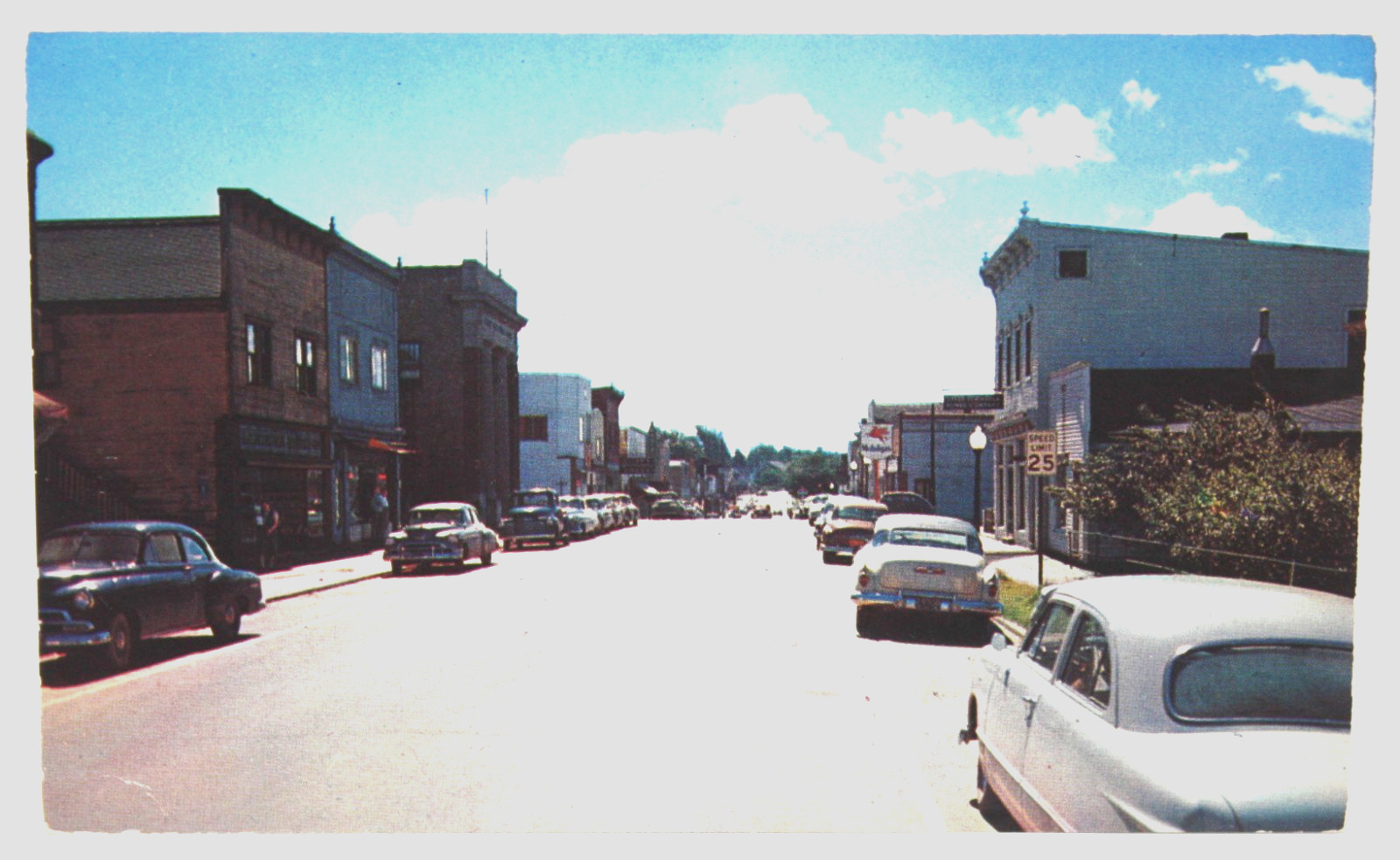 Ontonagon Michigan MI Main Street Scene Classic 1950s Cars Vintage Postcard