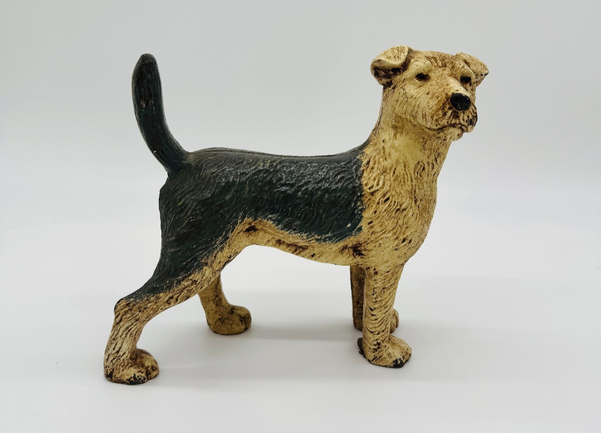 Antique VINTAGE Cast Iron Fox Terrier Dog Doorstop, NICE LOOKING AGE ?