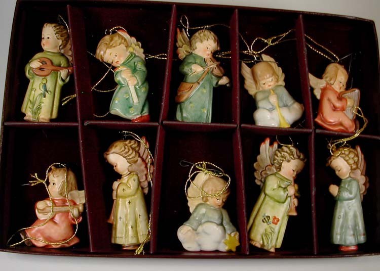 The M.I. Hummel Angels of Christmas Ornament Collection By Danbury Mint-10 Piece The M.I. Hummel Angels of Christmas Ornament Collection By Danbury Mint-10 Piece