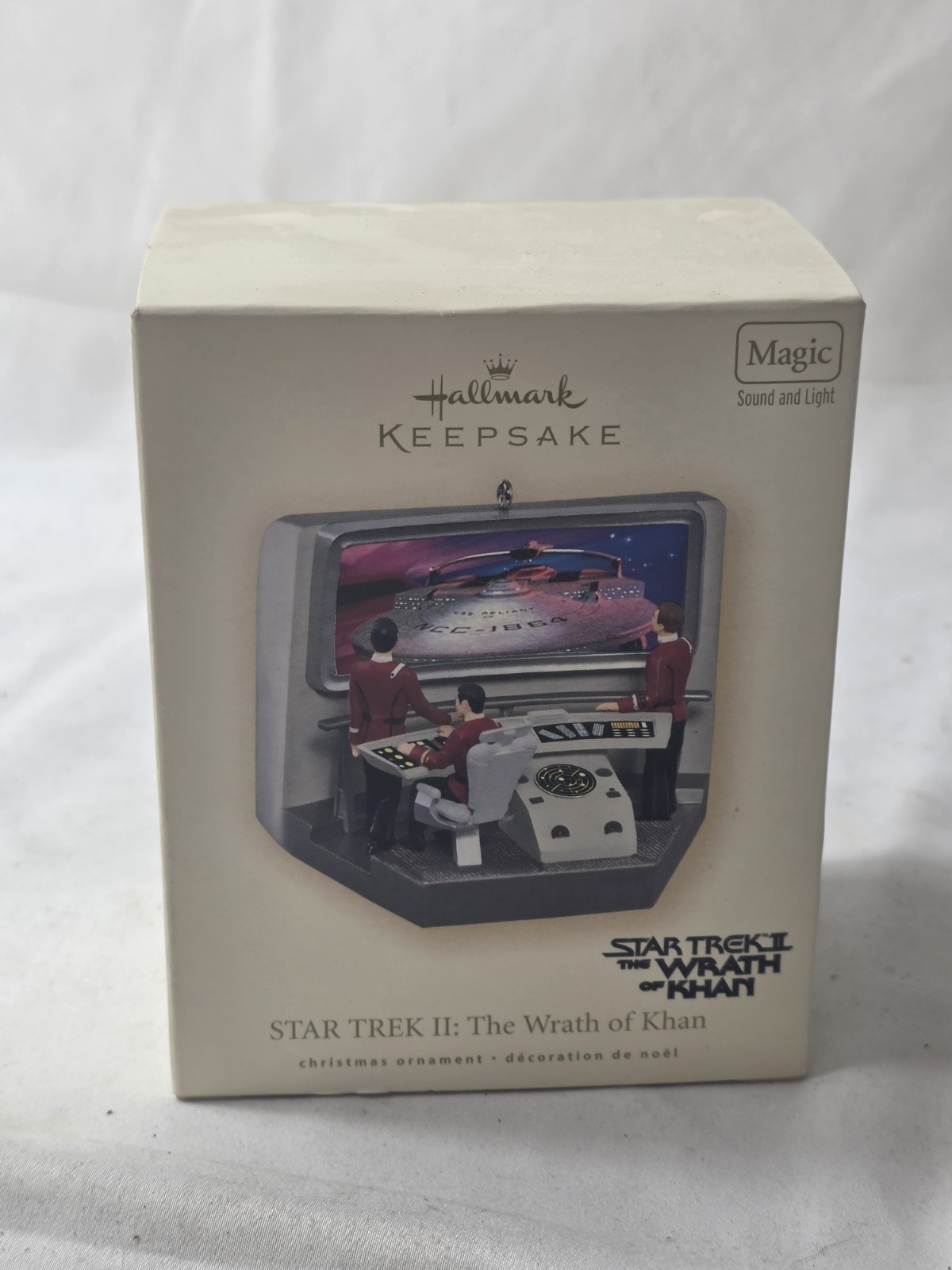 Hallmark Keepsake 2008 Star Trek 2 The Wrath of Khan Light Up-520-61 Hallmark Keepsake 2008 Star Trek 2 The Wrath of Khan Light Up-520-61