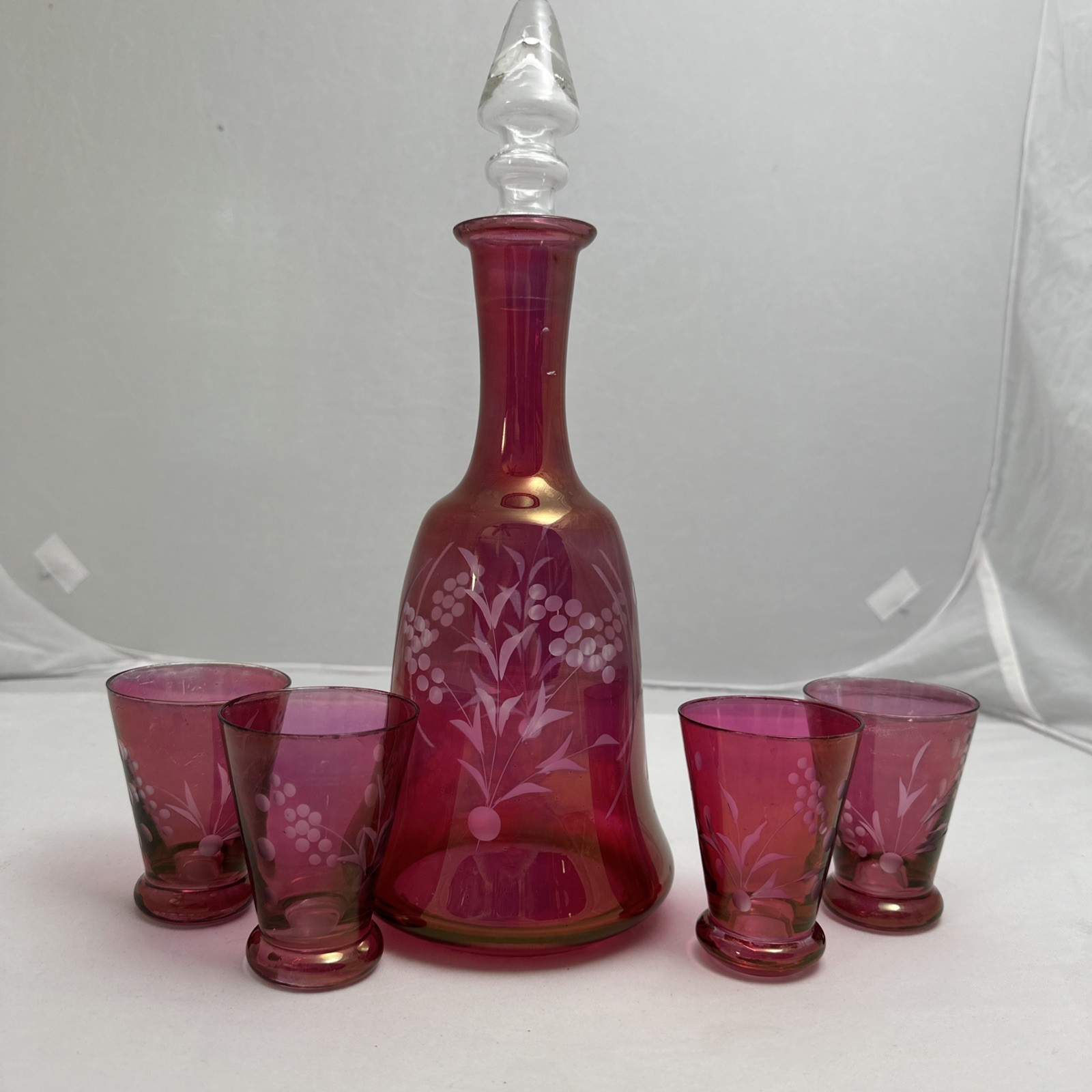 Vintage Cranberry Glass Floral Etched Decanter and 5 Cordial Glasses LOVELY Vintage Cranberry Glass Floral Etched Decanter and 5 Cordial Glasses LOVELY