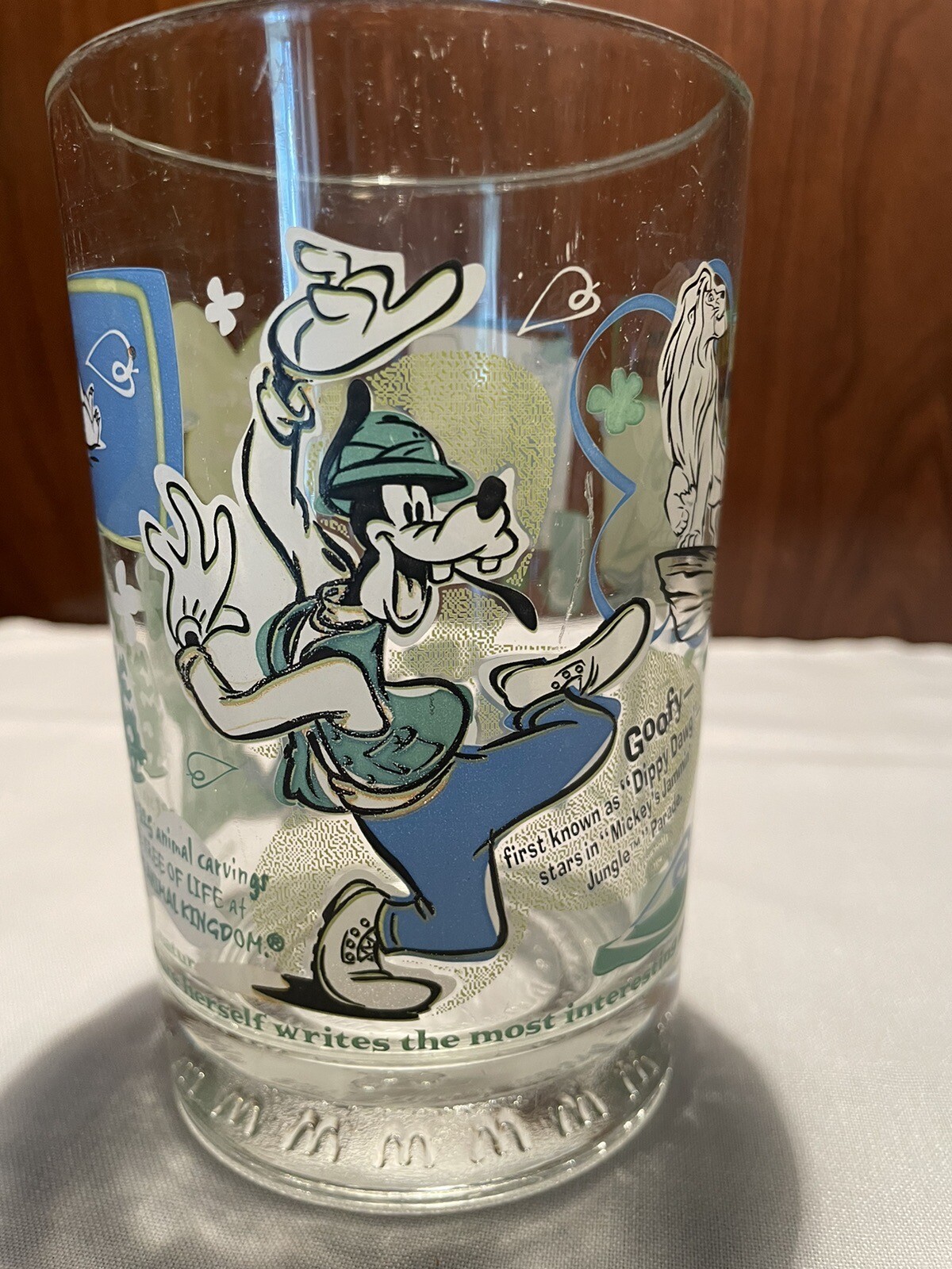 Walt Disney World 100 Years of Magic Anniversary Goofy Glass McDonalds 5\ Walt Disney World 100 Years of Magic Anniversary Goofy Glass McDonalds 5\