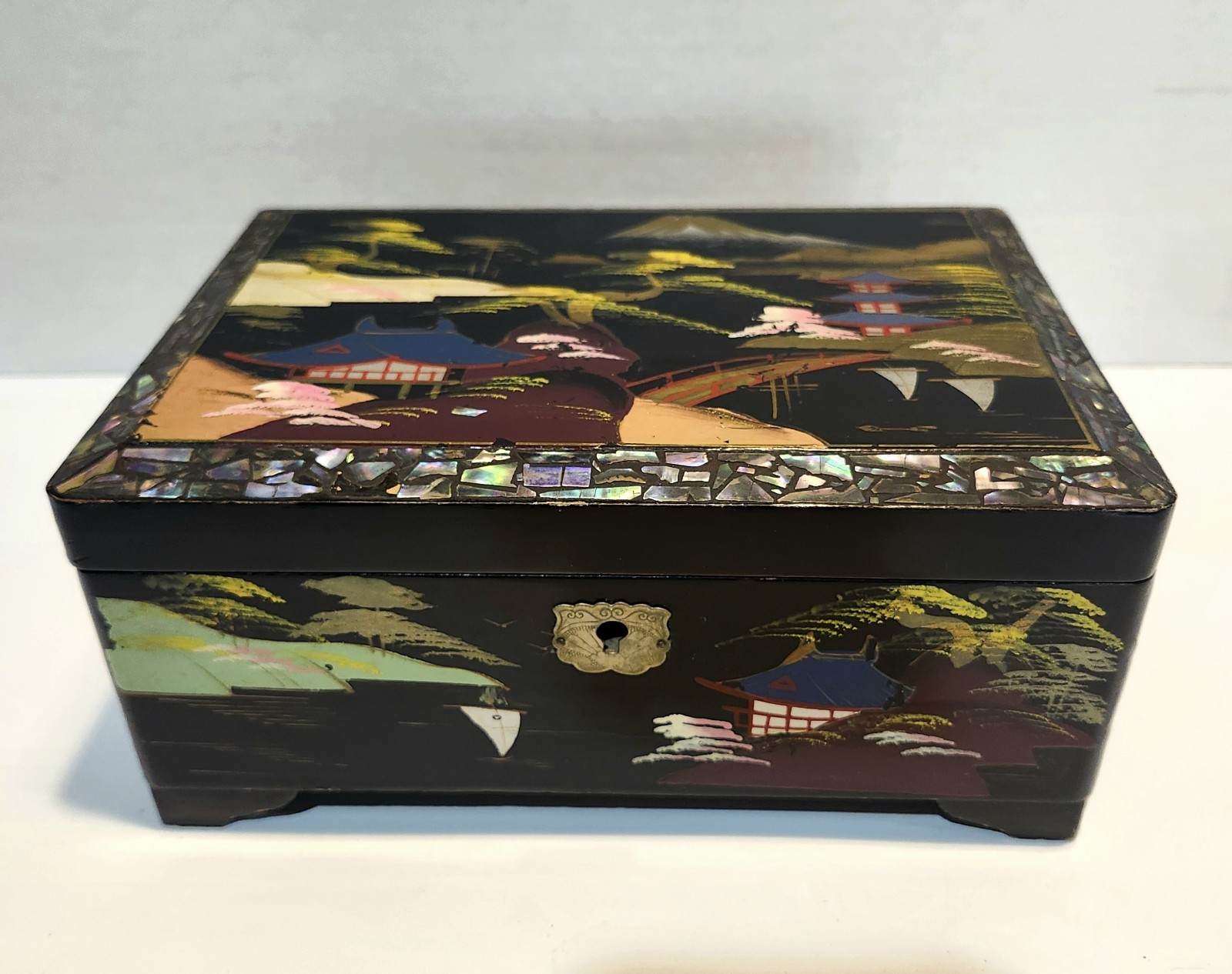 Vintage Japanese  Oriental Music Jewelry Box Black Lacquer