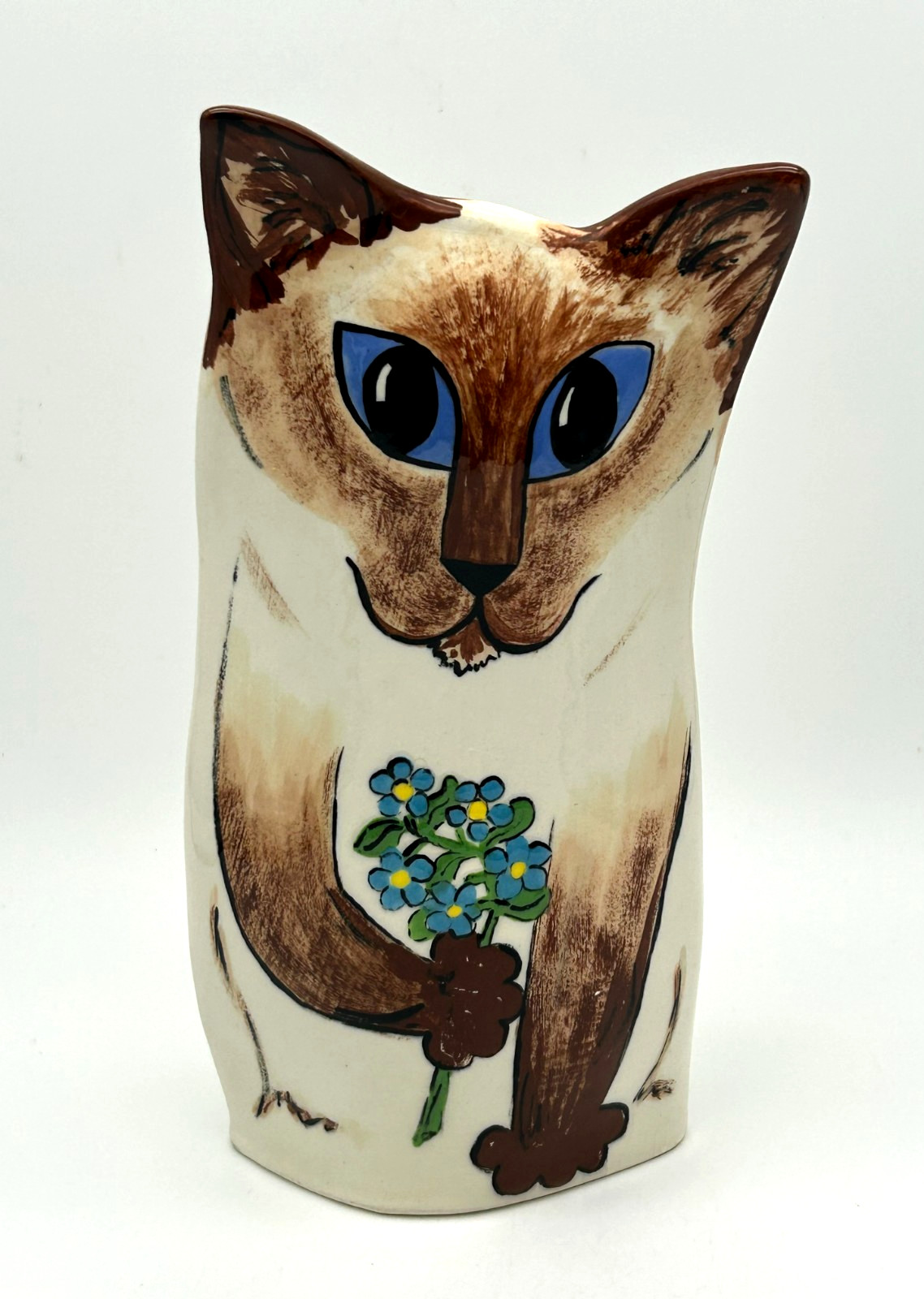 VTG Cats by Nina Hand Painted Ceramic Vase ~ Blue Eyed Siamese Holding Bouquet VTG Cats by Nina Hand Painted Ceramic Vase ~ Blue Eyed Siamese Holding Bouquet