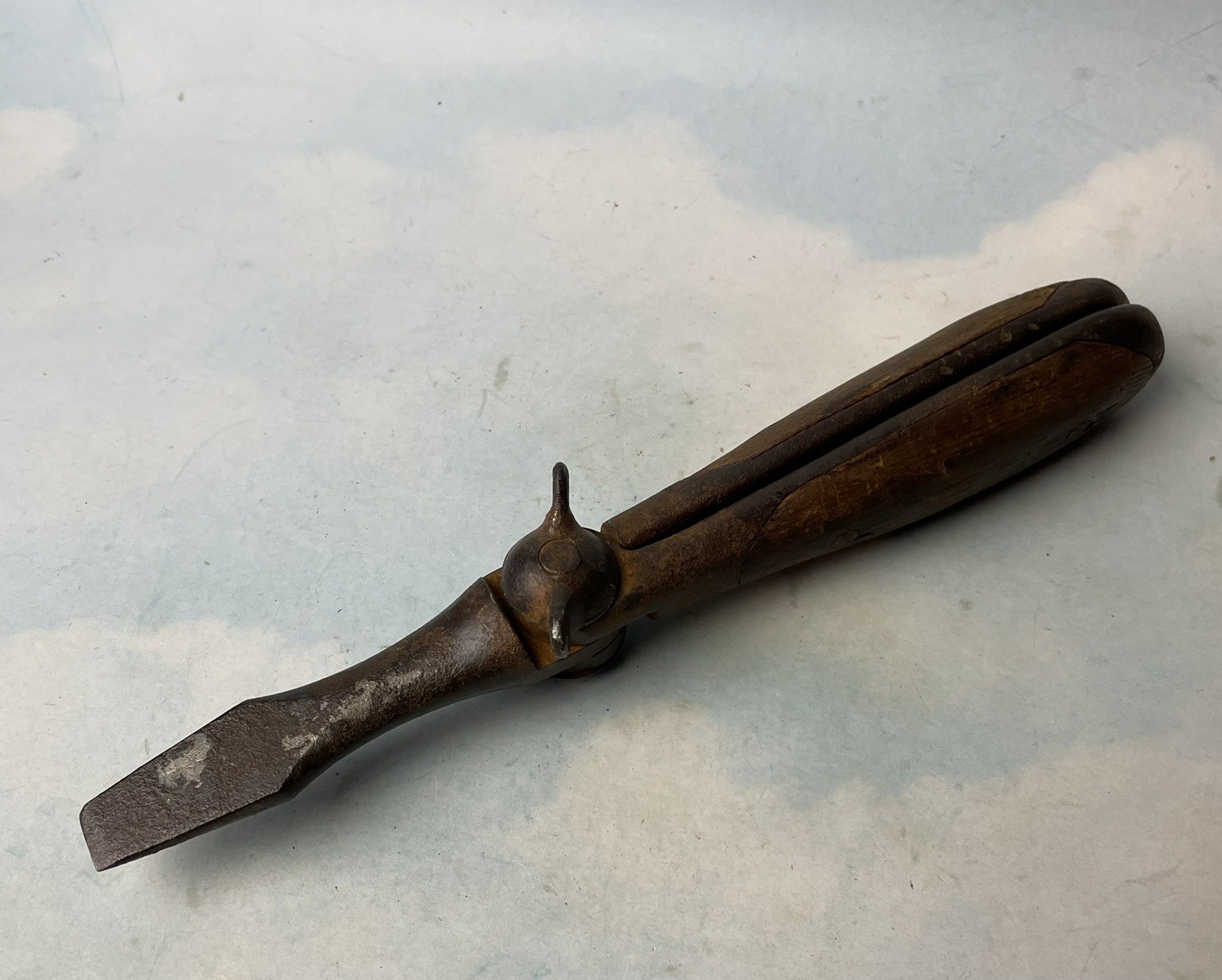 Antique HD SMITH 