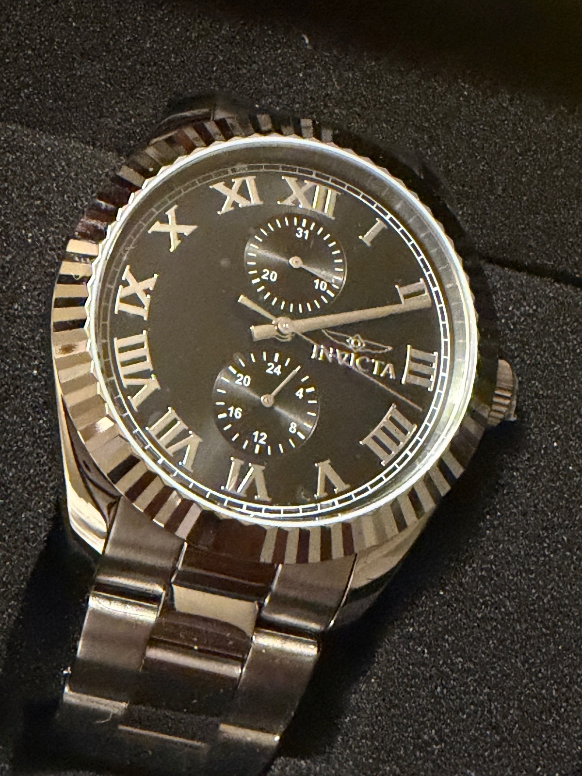 $279 INVICTA SPECIALTY 43mm MENS WATCH-SILVER TONE BAND/BLACK FACE