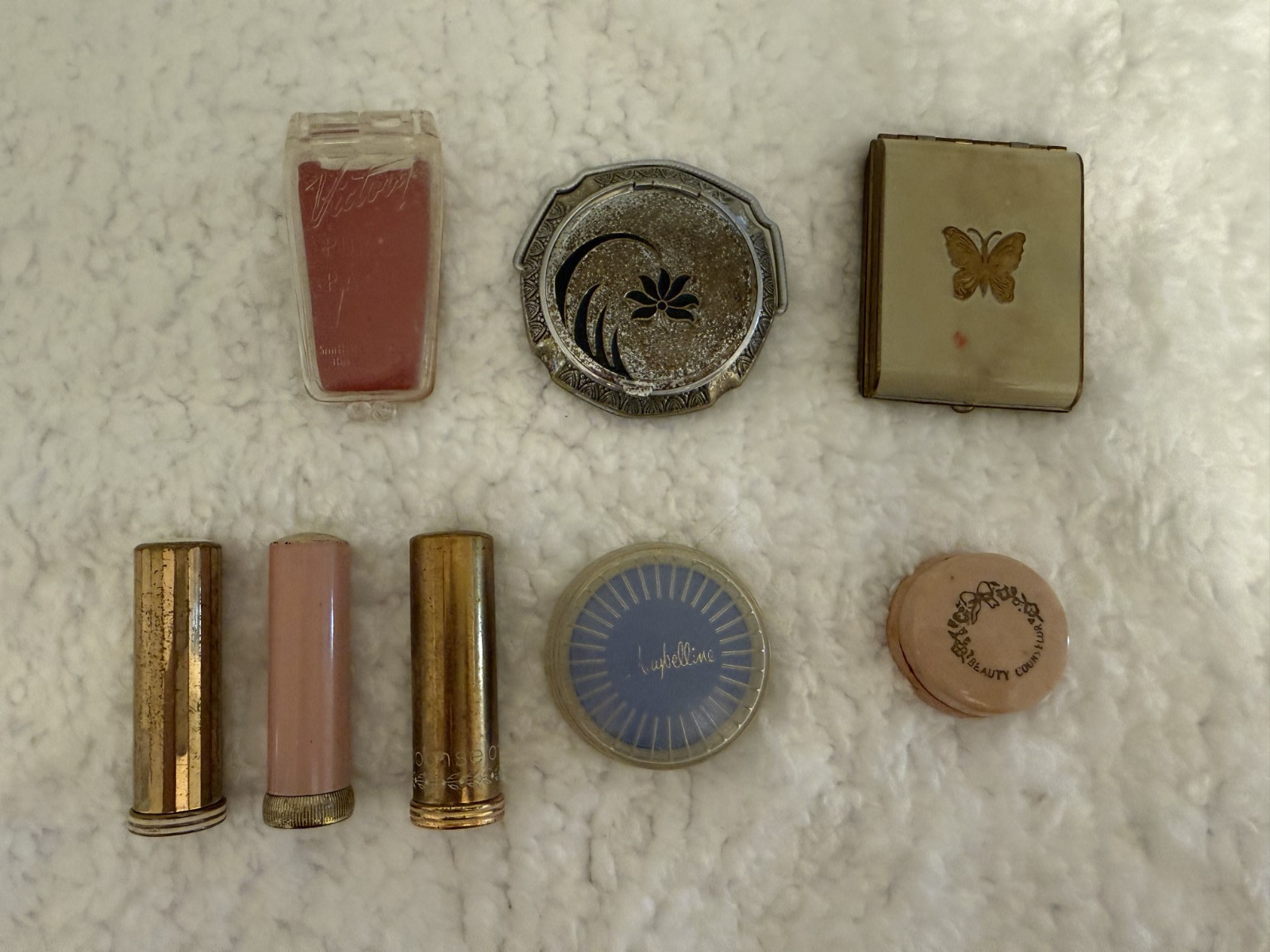 Vintage Cosmetic Compact Lipstick Vanity Makeup Lot Vanderbilt Beauty Counselor