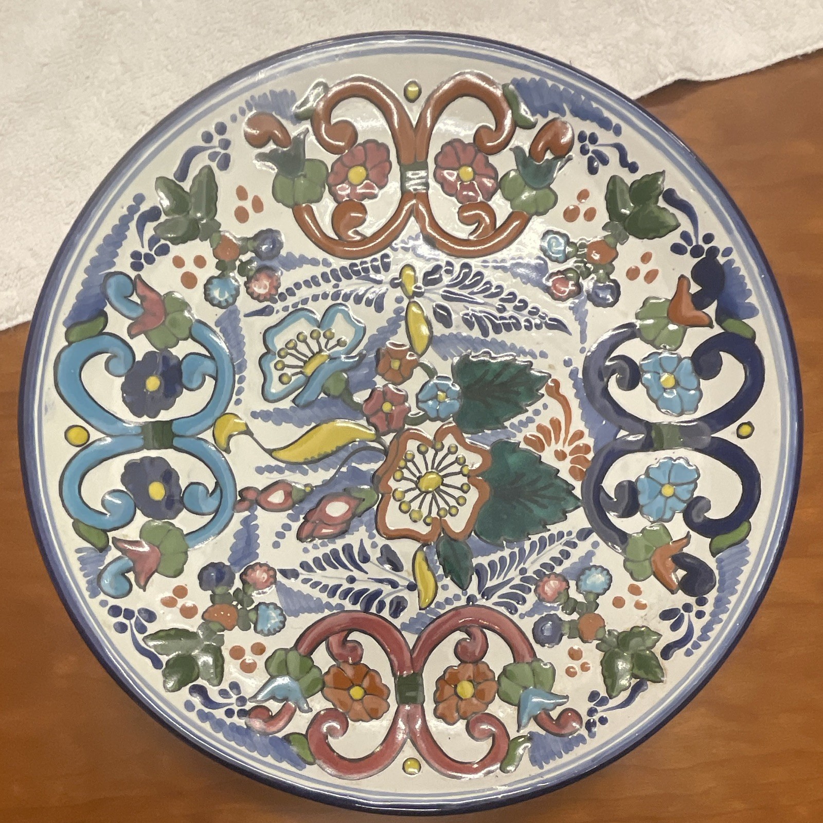 Vintage Mexican Talavera Hand-Painted Plate Puebla Mexico