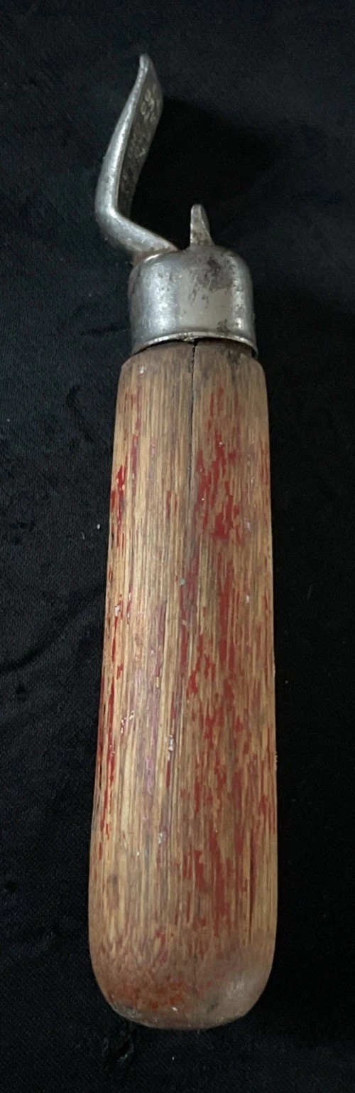 VINTAGE EDLUND CO. WOODEN METAL BOTTLE CAN OPENER PAT. NOV. 7-33 | FREE S&H
