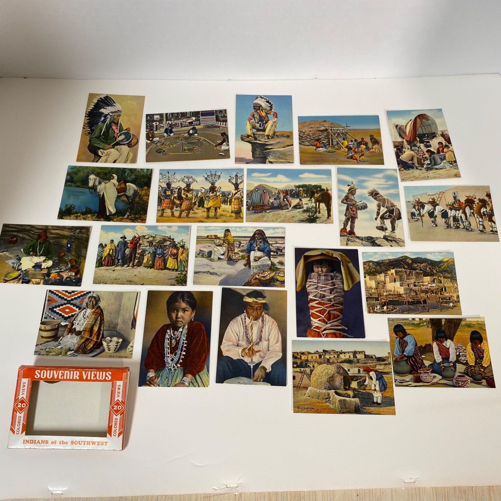 Vintage Souvenir Views • Indians Of the Southwest • 20 Cards • Color Images