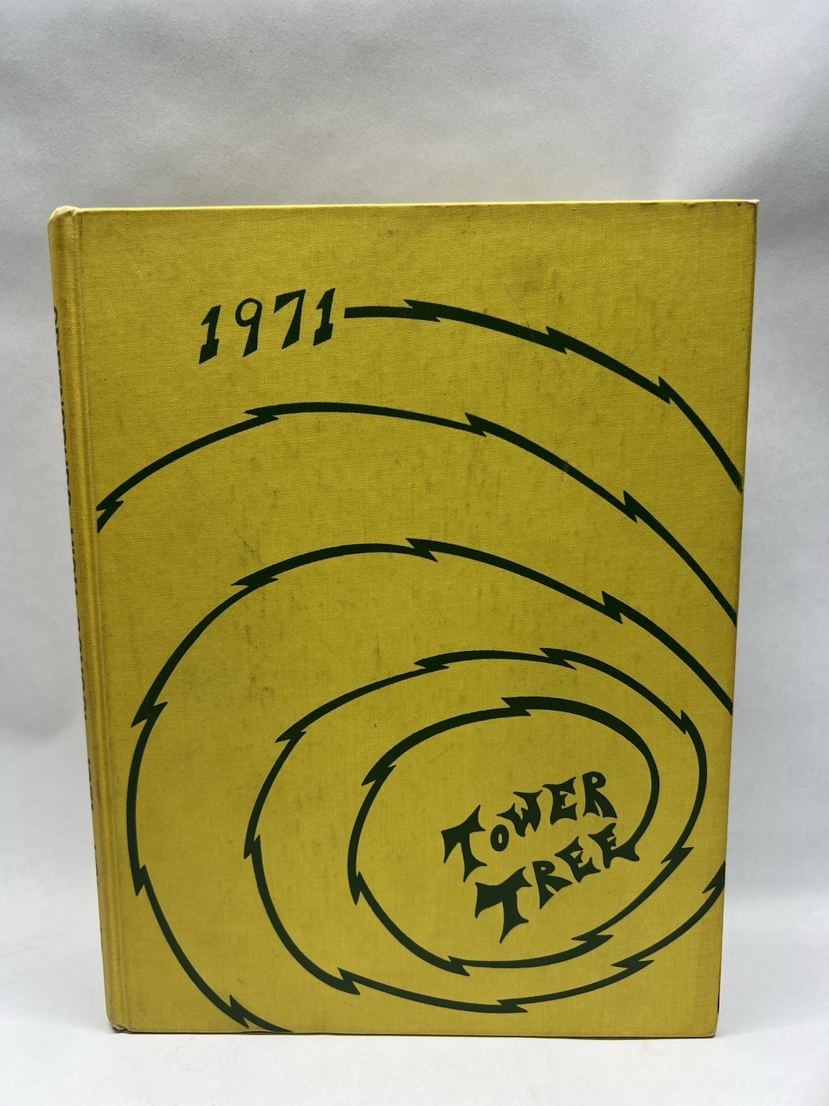 Tower Tree 1971- Greensburg Indiana Community High School Yearbook Vol. 47