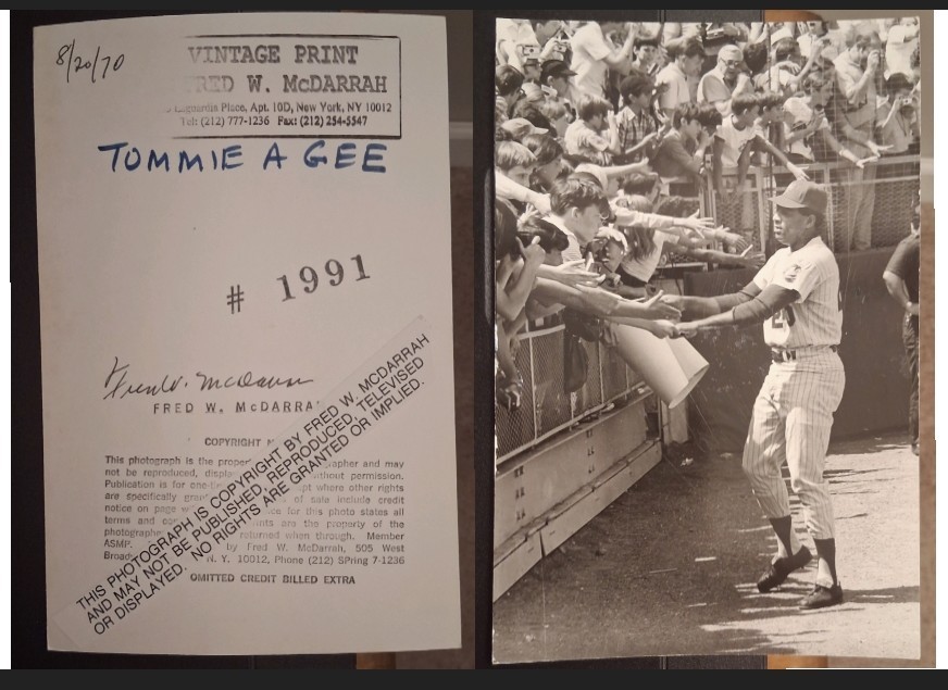 Signed Original Silver Gelatin Press Print Fred McDarrah / NY Mets Agee 08/1970