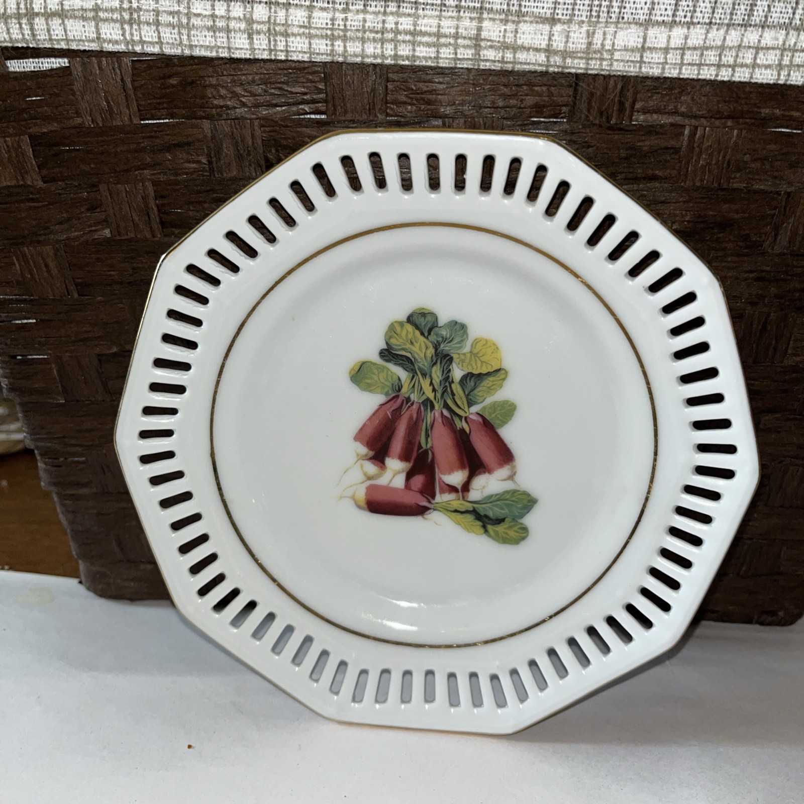 VTG Schwarzenhammer Bavaria Porcelain Plate Reticulated Rim Radish Motif W. Germ