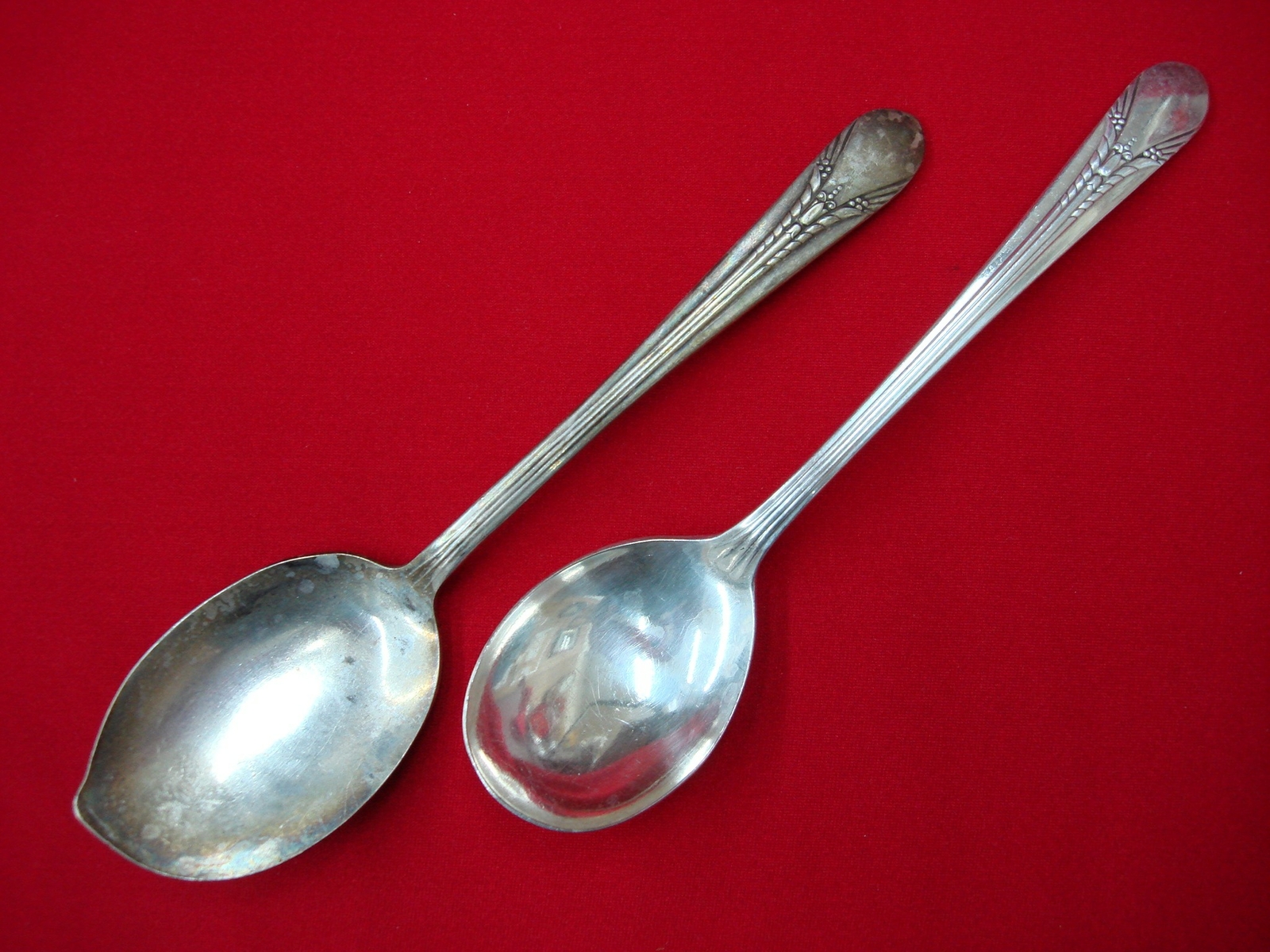 WM. ROGERS MFG. CO SILVER PLATE 