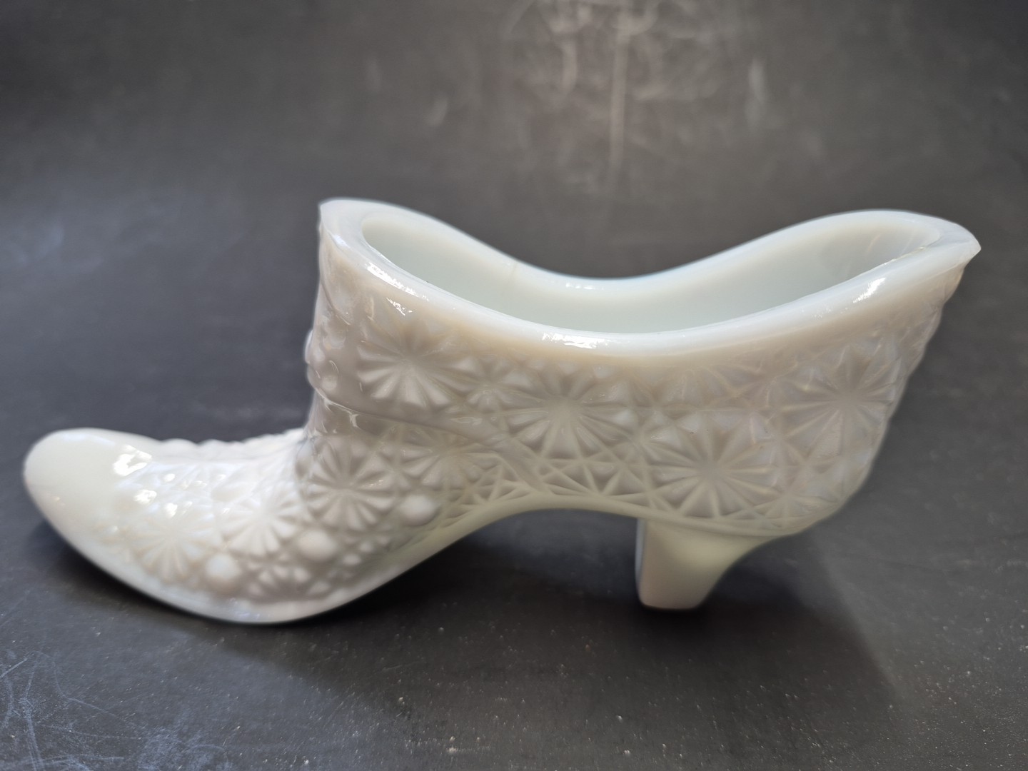 Vintage Milk Glass Daisy & Button Pattern Boot Shoe Vase SEE ALL PICTURES