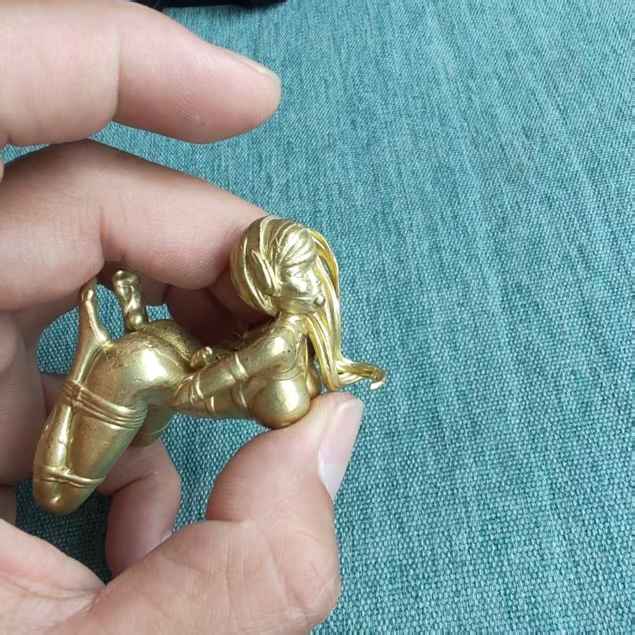 58mm Golden Copper Figure Girl Beauty Lying Down Body Big Plump Model Statue