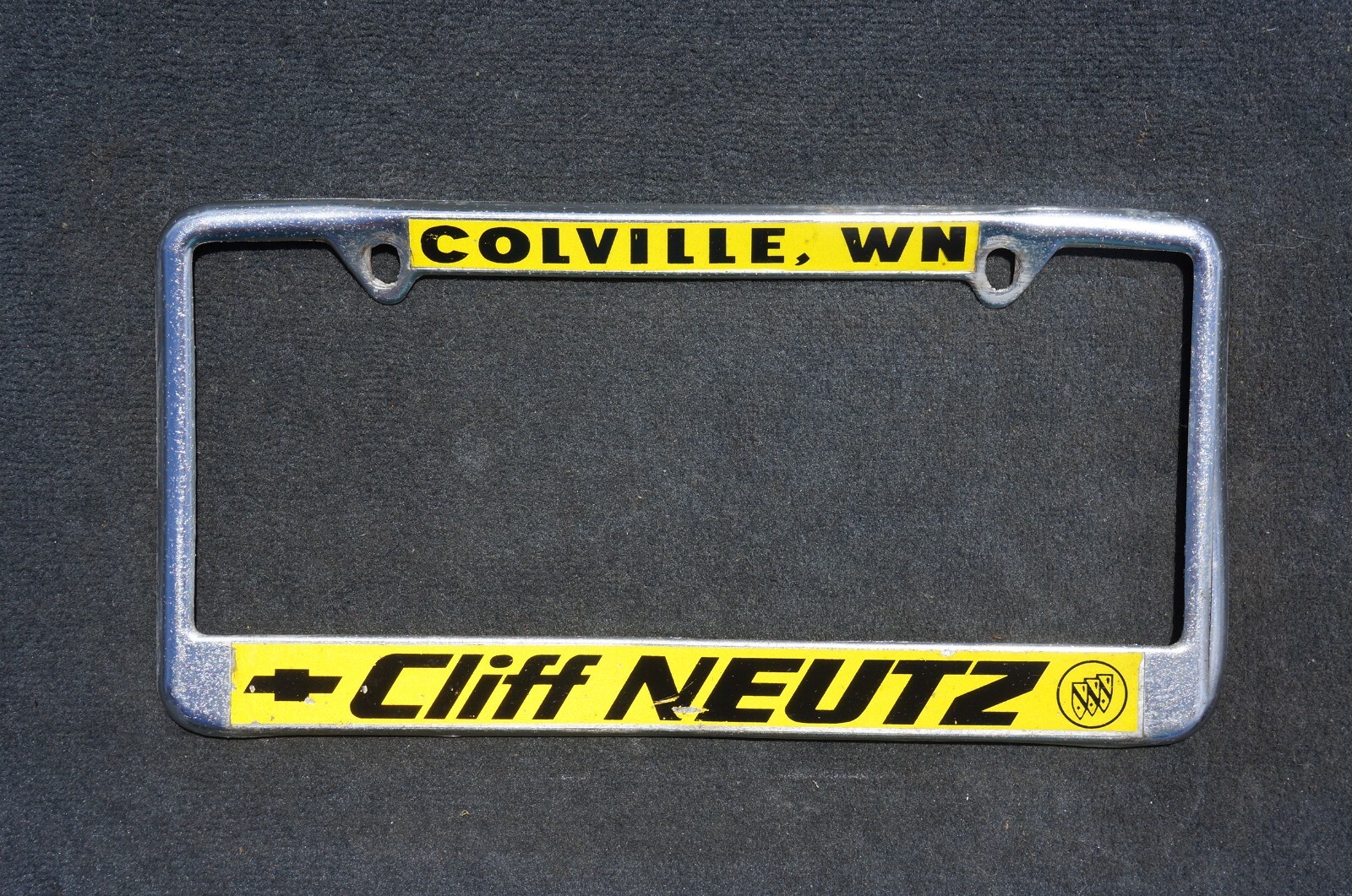 Vintage COLVILLE Washington CHEVROLET BUICK License Plate DEALER FRAME