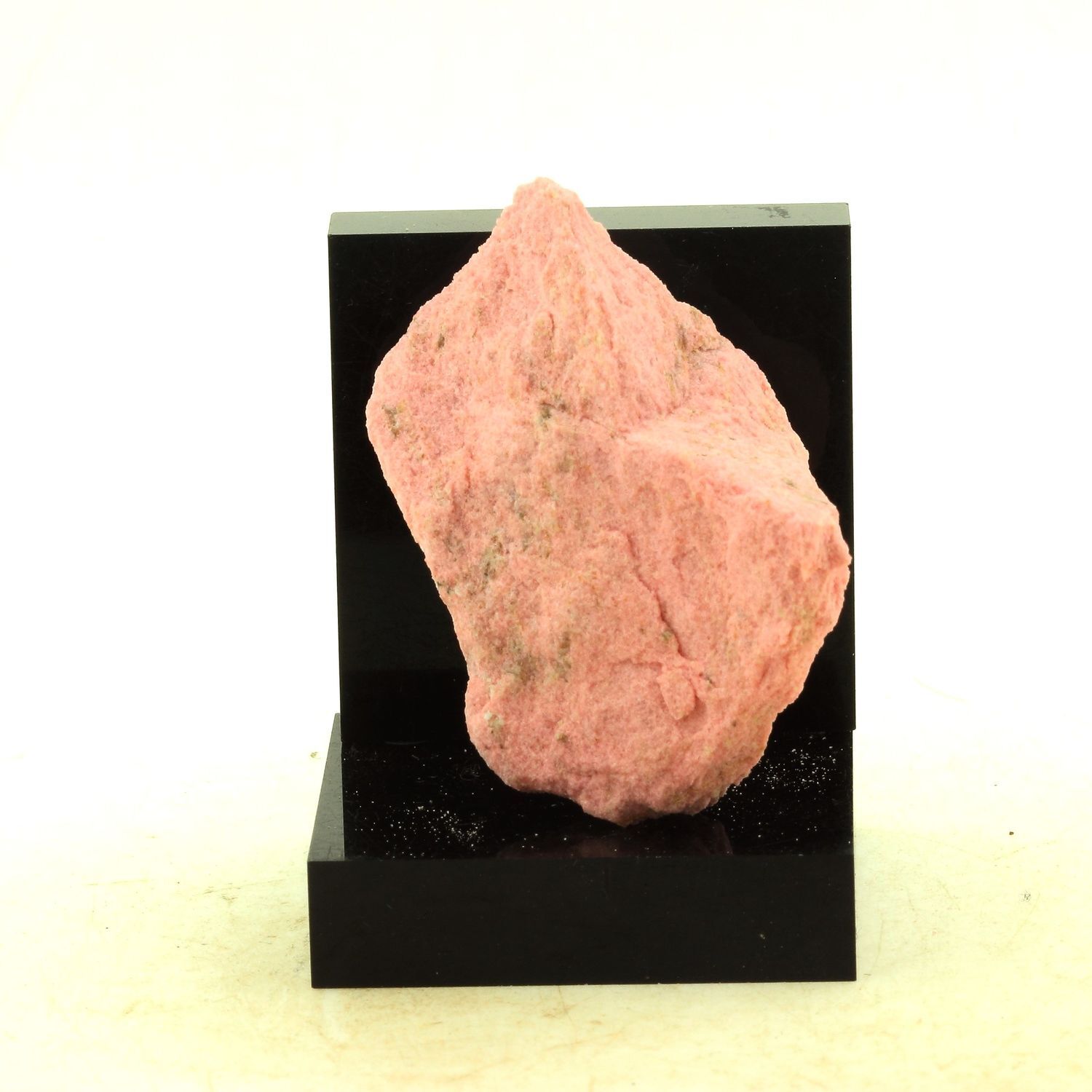 Minerals And Gemstones. Thulite. 228.50 Ct. Otta River, Lom, Innlandet.