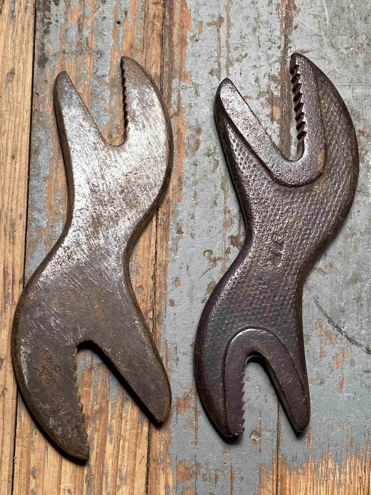 Vaughan & Bushnell Duck Bill Jr. Alligator Wrench lot of 2 Wrenches