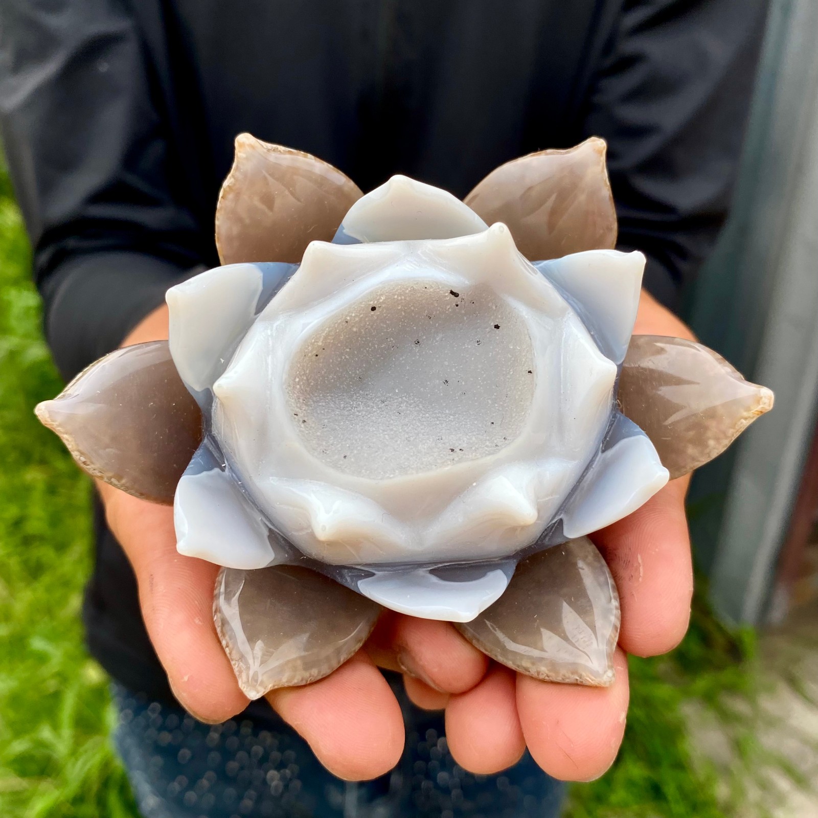 318G Natural Agate Geode Carved Lotus Flower, Hand Carved Healing Crystal Home