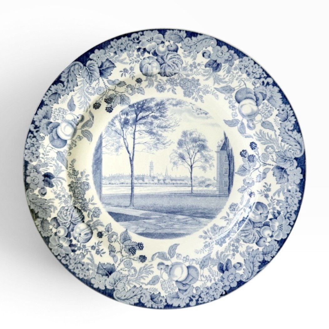 Vintage Wedgwood Harvard University Freshman Halls Blue Transferware Plate