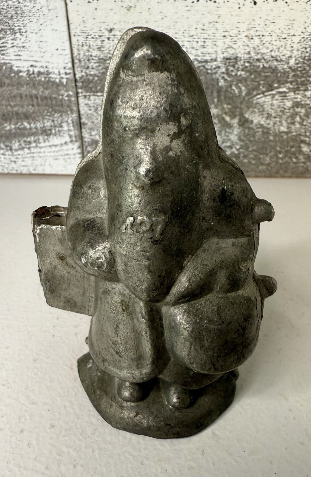 ANTIQUE  SCHALL  Father Christmas  - SANTA  PEWTER ICE CREAM Candy MOLD #427