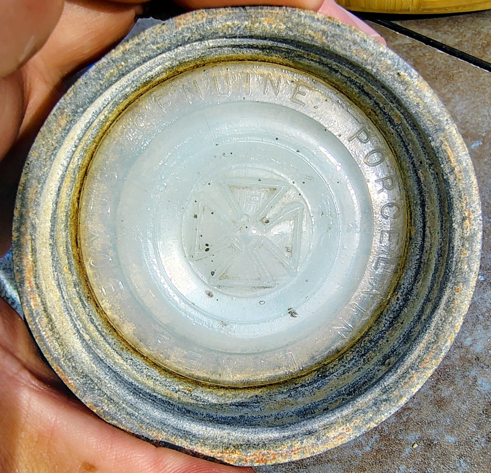 Antique Genuine Boyd\'s Cap For Mason Jars Zinc Lid Stamped Maltese Cross 