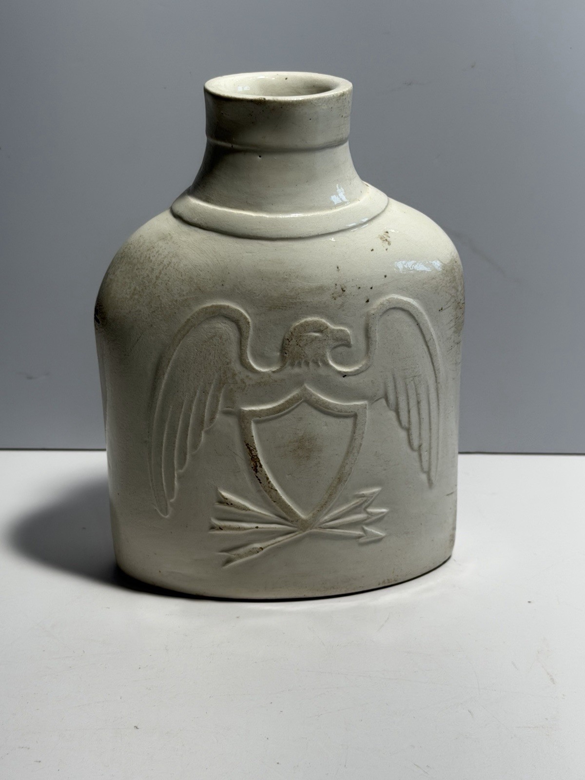 Staffordshire 19th Century Pottery Flask With Eagle Seal Of United States Grapes