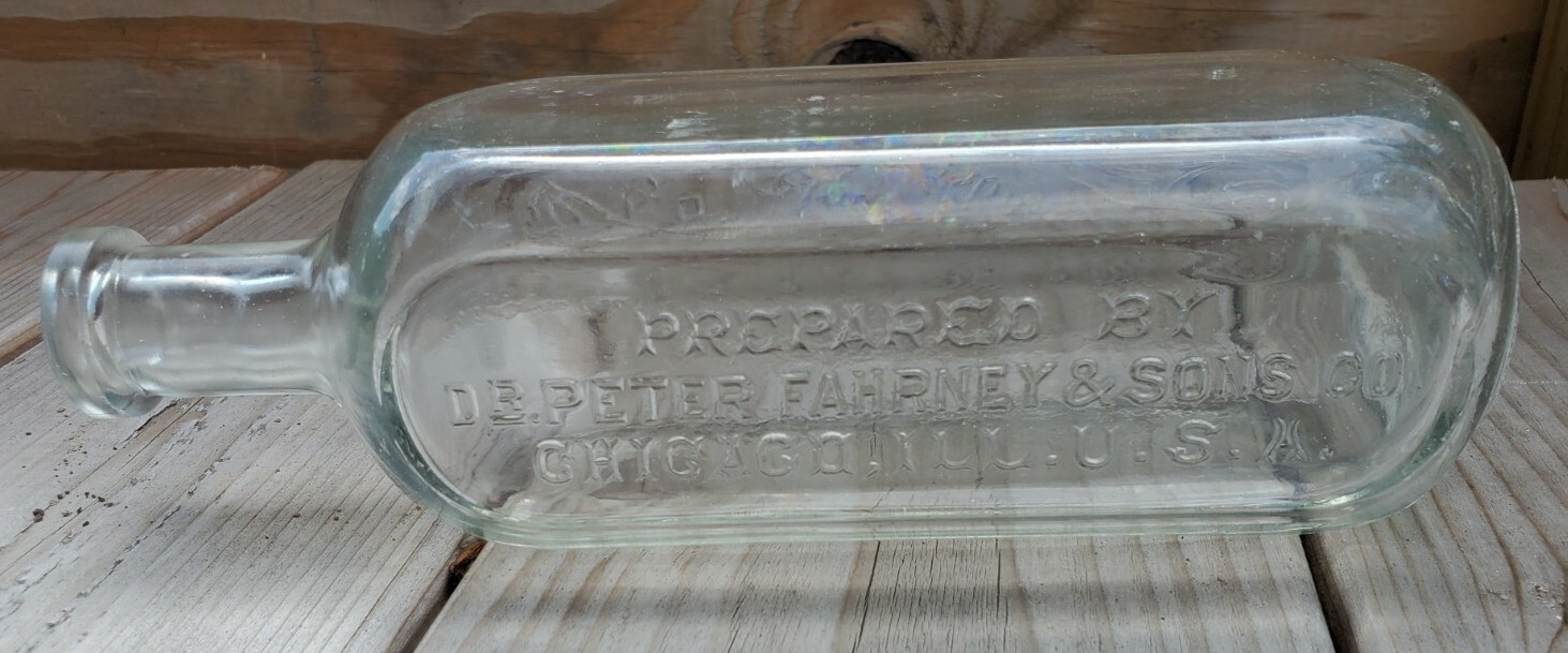 Fornis Alpenkrauter Blutbeleber Glass Bottle Dr Peter Fahrney & Sons Chicago