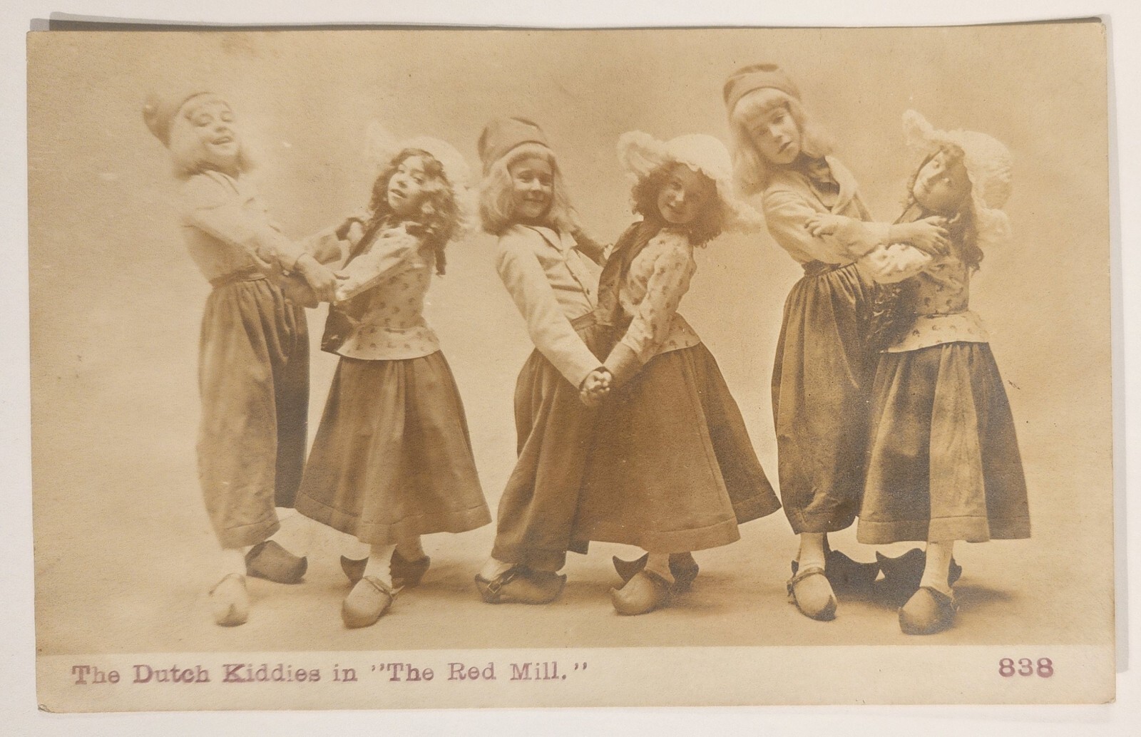 POSTCARD, RPPC, DUTCH KIDDIES IN 