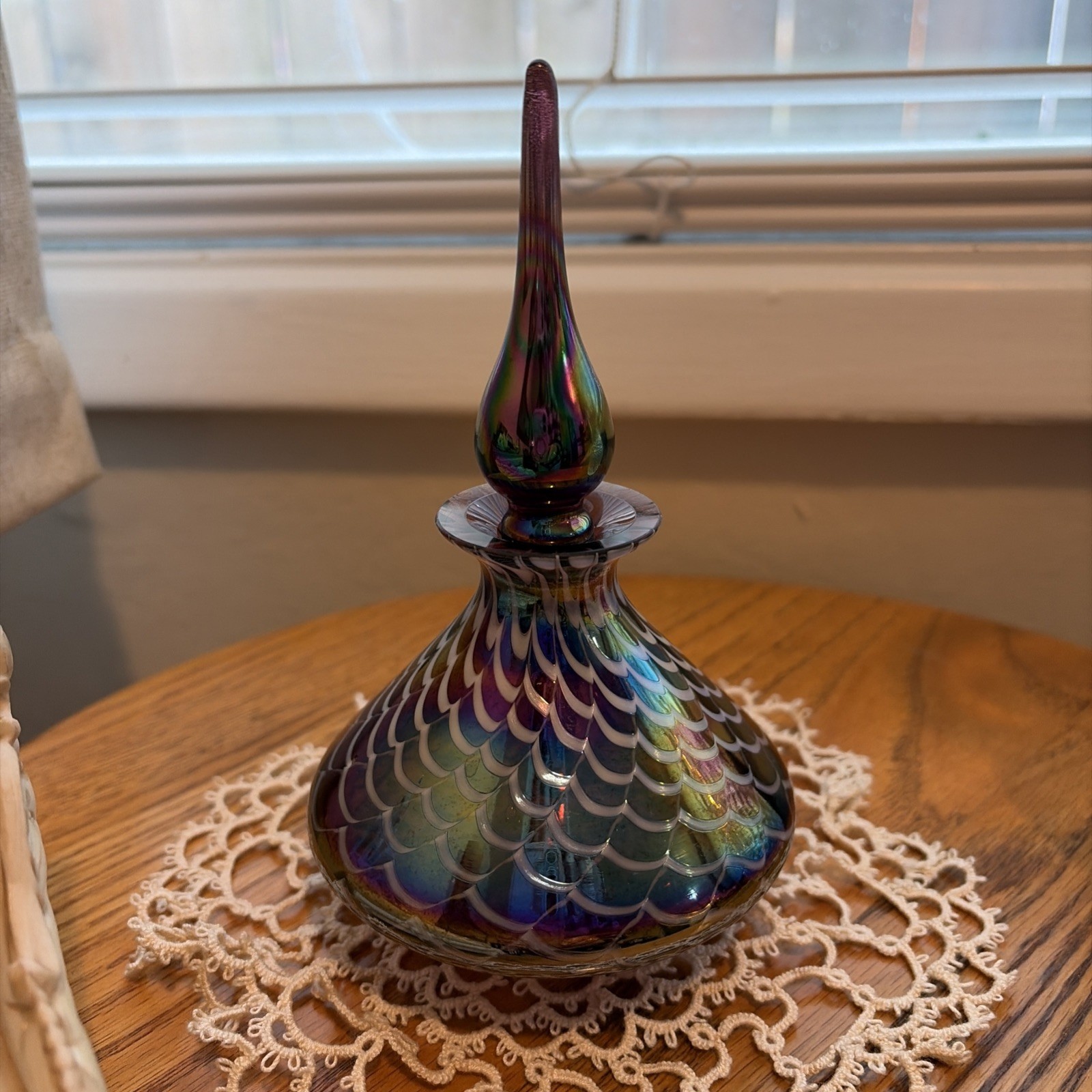 Lovely Iridescent Art Glass Perfume Bottle Pulled Feather w Stopper