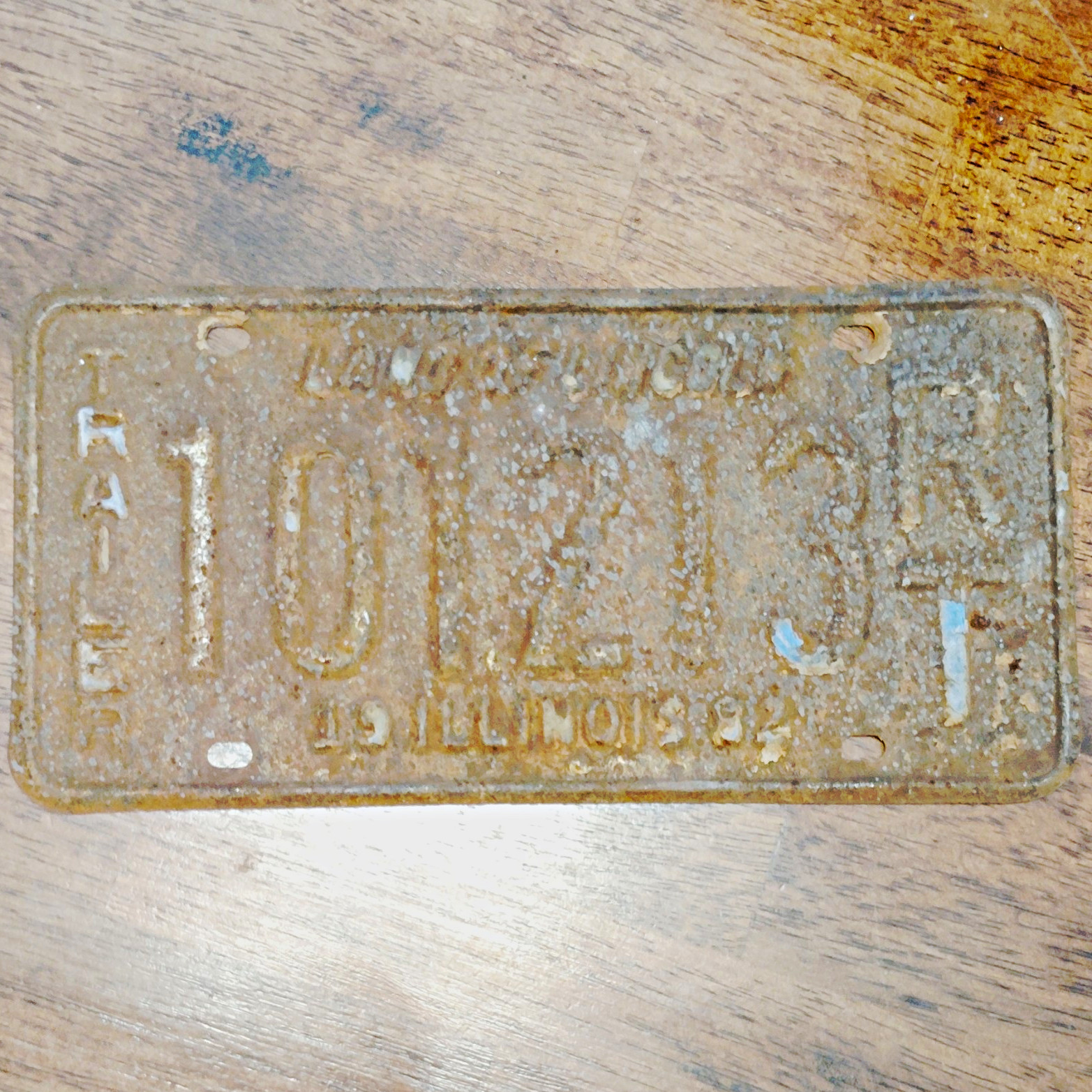 Vintage Embossed Illinois State License Plate, Illinois Plate