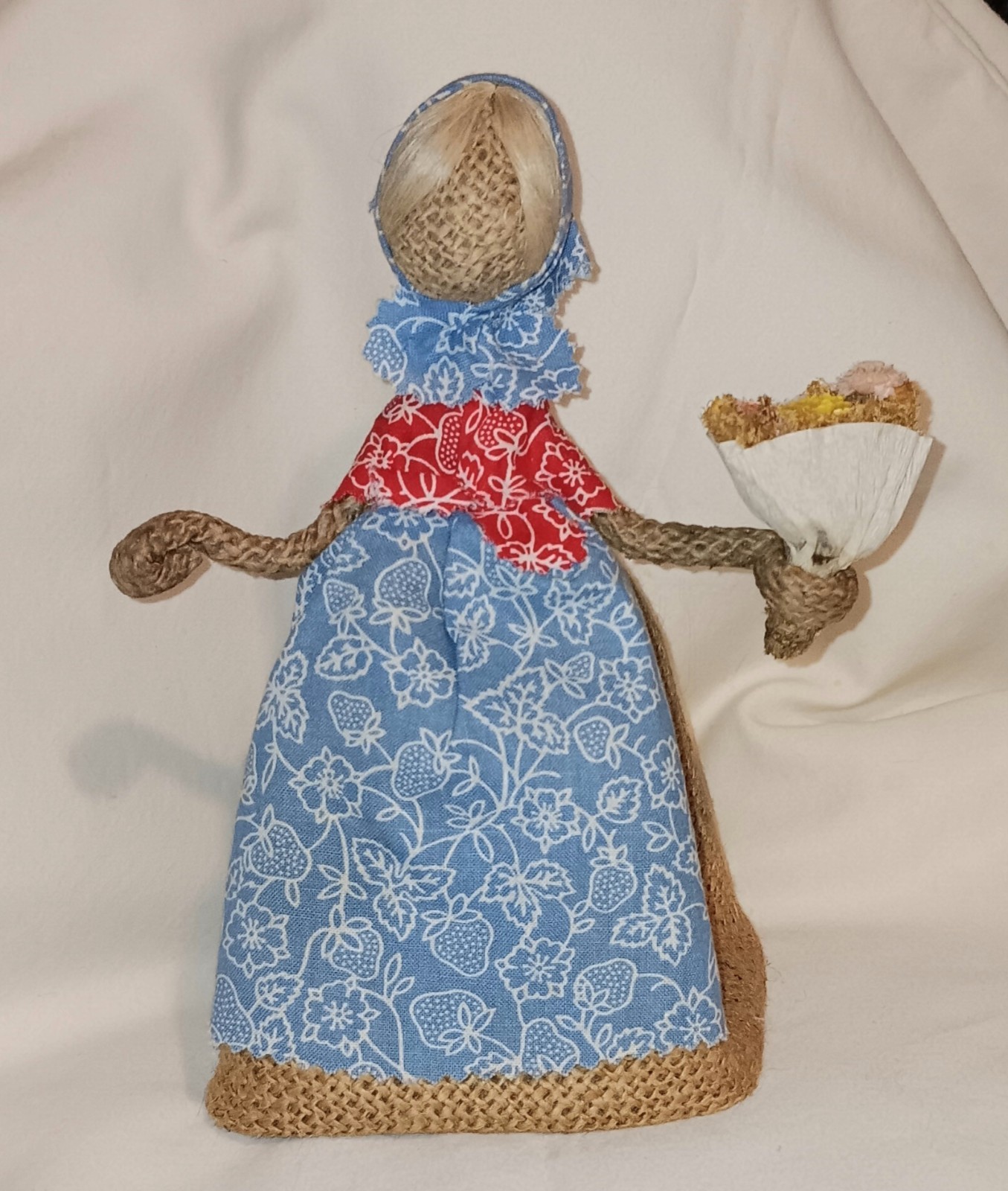 Fransart Vintage Folk Art Rope Doll 8.5\ Fransart Vintage Folk Art Rope Doll 8.5\