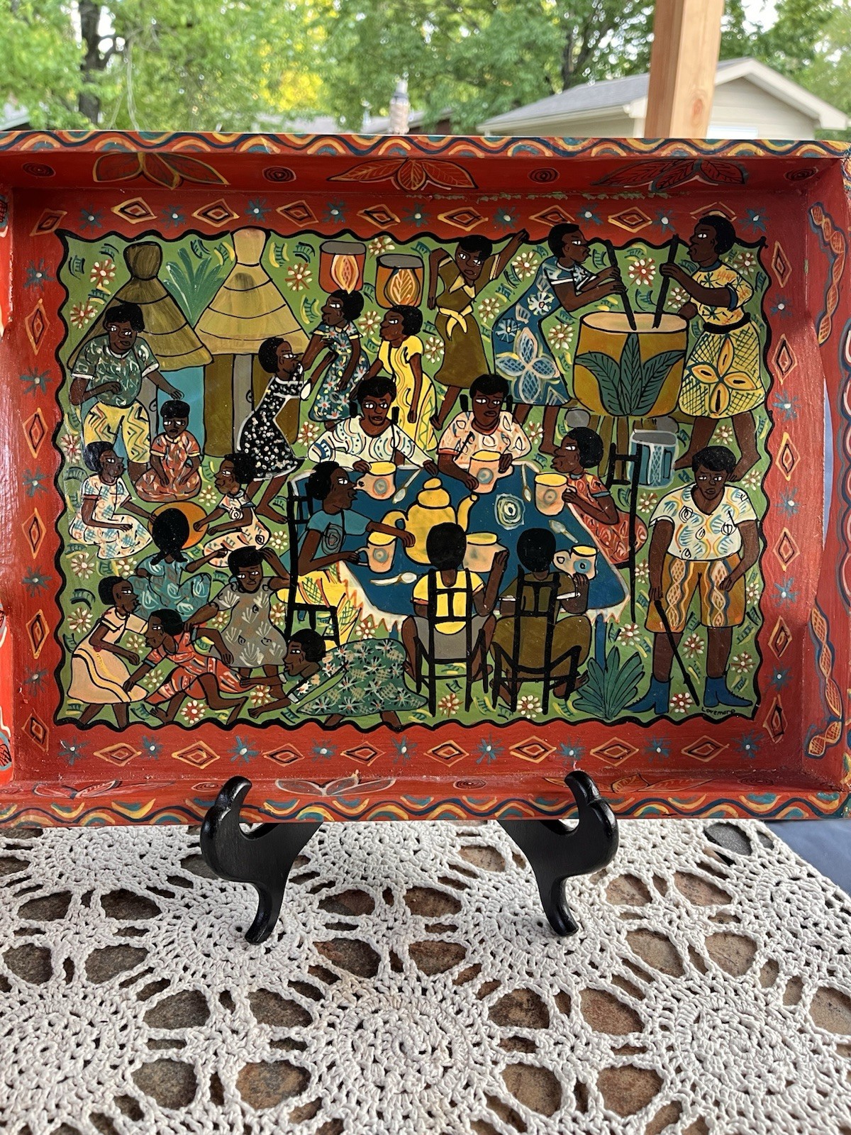 Vintage Zimbabwe African Weya Folk Art Hand-Painted & Signed Wood Tray Vintage Zimbabwe African Weya Folk Art Hand-Painted & Signed Wood Tray