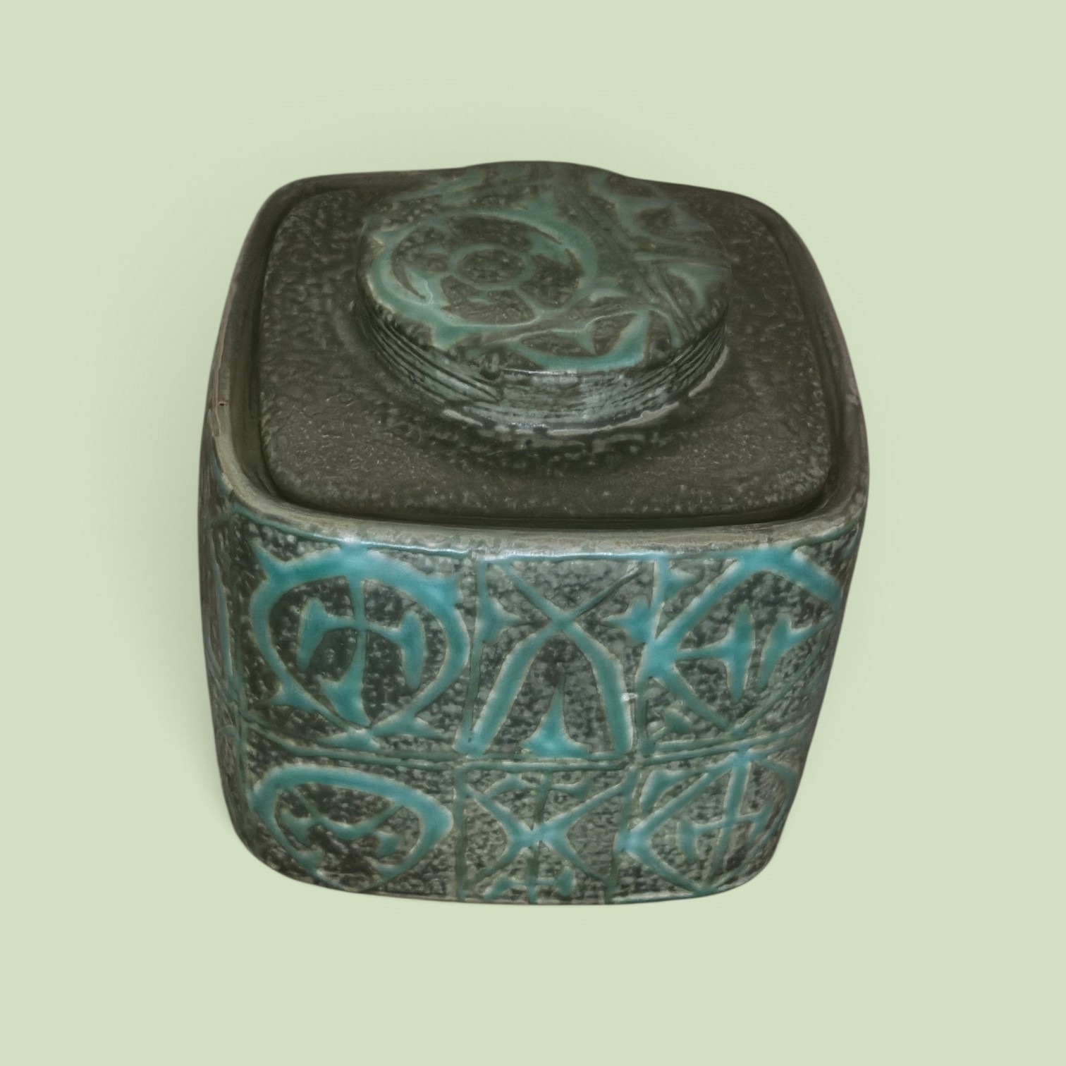 Royal Copenhagen Baca Green Canister by Nils Thorsson. 712 of 3211 series